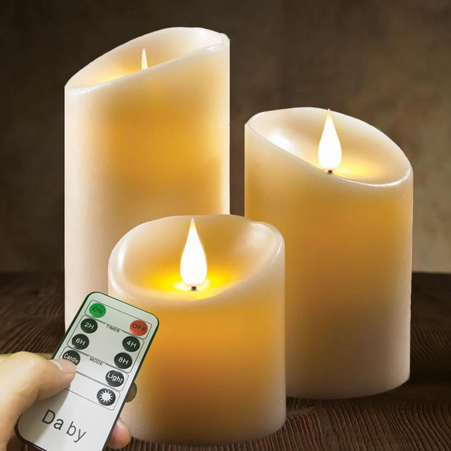 Da by świece LED bez płomienia, bateria na 300 godzin, zestaw 3 świec dekoracyjnych, 10 cm, 12,8 cm, 15,2 cm Migający płomień LED jest wykonany z naturalnego wosku w kolorze kości słoniowej.