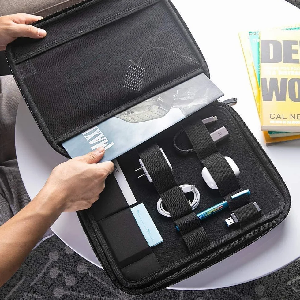 tomtoc portfolio Etui na tablet do 13 calowy iPad Pro M5/M4 & iPad Air M3/M2, twarda obudowa do Magic/Smart Keyboard