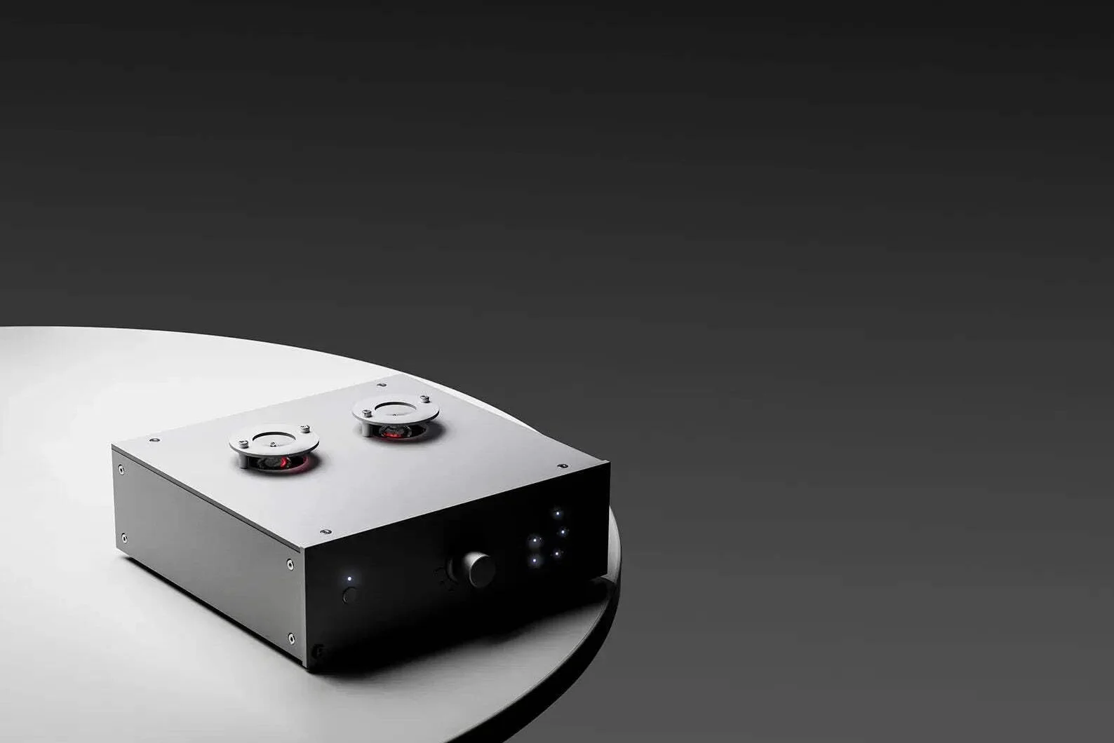 Pro-Ject Audio Systems Tube Box DS3 B Dual-Mono Balanced przedwzmacniacz srebrny