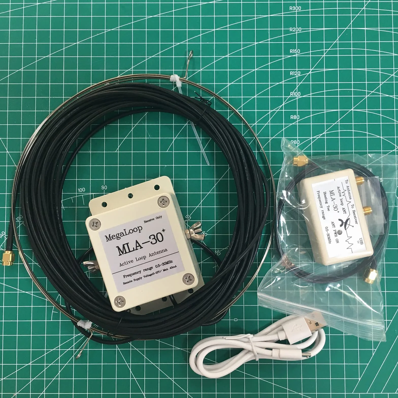 Antena MLA30+ Plus Loop Active 0,5-30 MHz AM FM zewnętrzna odporna na deszcz niski poziom hałasu krótkofalowa