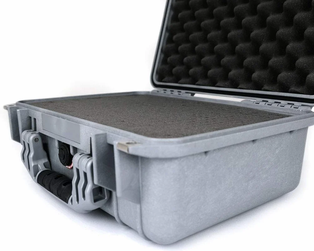 PELI 1450 Skrzynia ochronna IP67 wodoszczelna pyłoszczelna 15 l z wkładką piankową