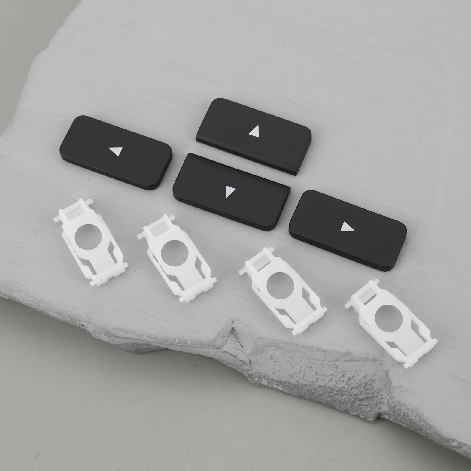 1 zestaw wymiennych kluczy do laptopa ze strzałką w górę lub w dół z zawiasem zaciskowym nożycowym kompatybilny z Macbook AIR 33.0 cm 38 cm M1 M2 M3 M4 2020-2025