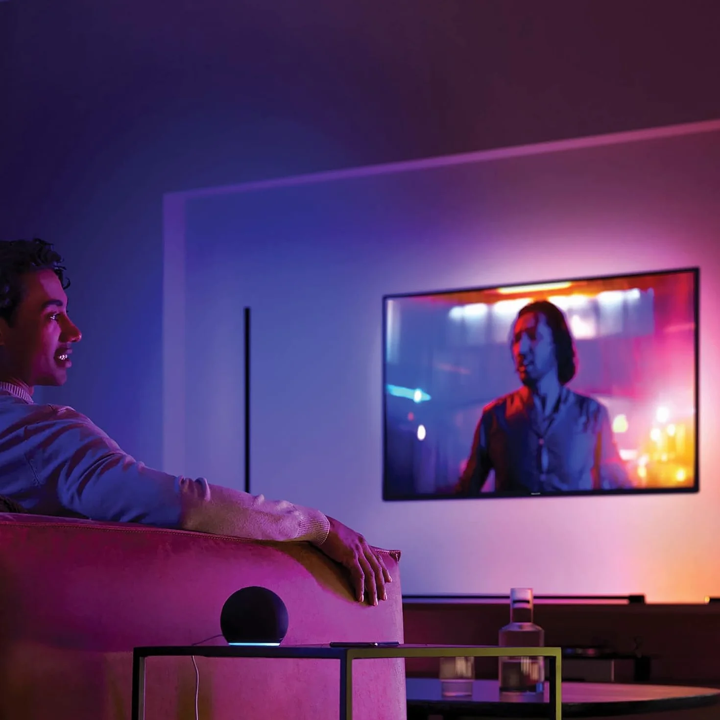 Philips Hue Lampa White and Color Ambiance Signe Gradient (czarna), Lampa Stojąca z Paletą 16 mln Kolorów i Możliwością Ściemniania, Inteligentne Oświetlenie Smart LED
