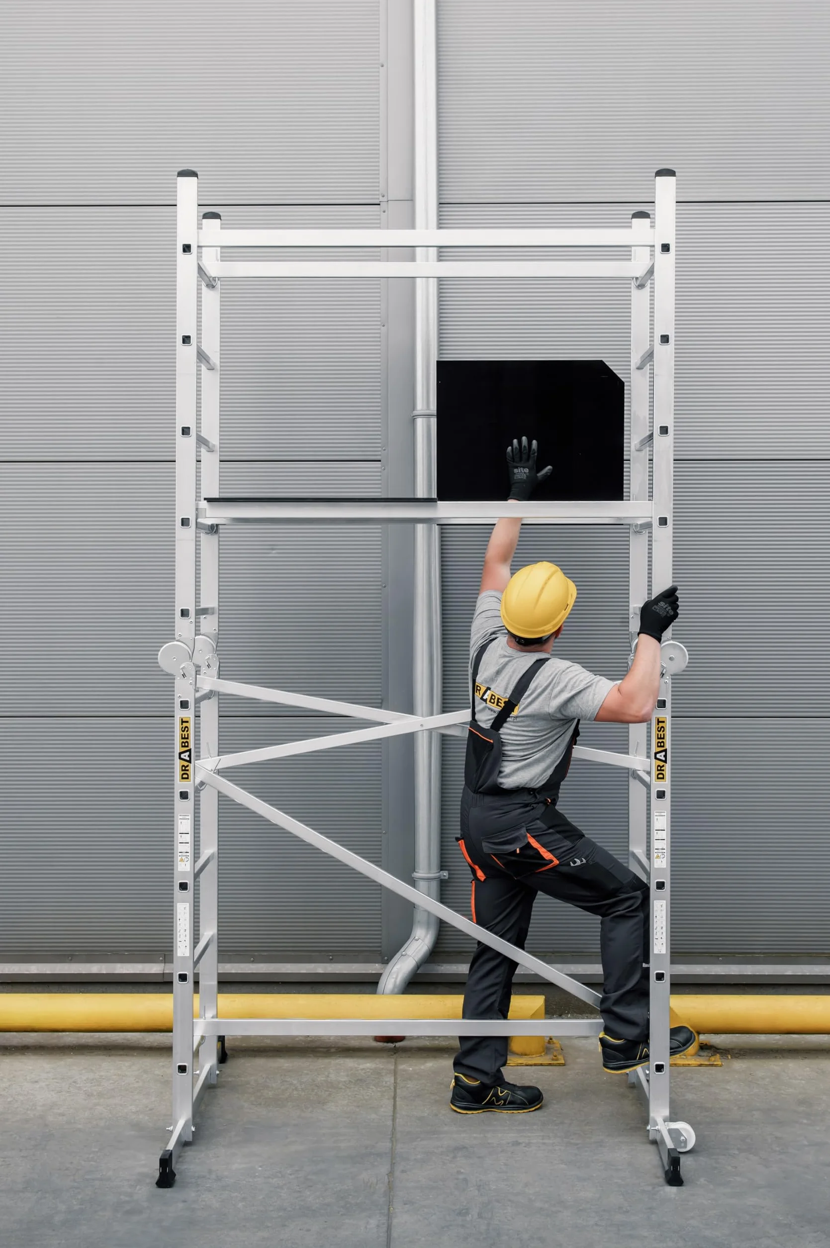 DRABEST Aluminiowe rusztowanie drabinowe Rusztowanie przegubowe Antypoślizgowe rusztowanie budowlane Rusztowanie jezdne o nośności do 150 kg – wysokość robocza 4 m