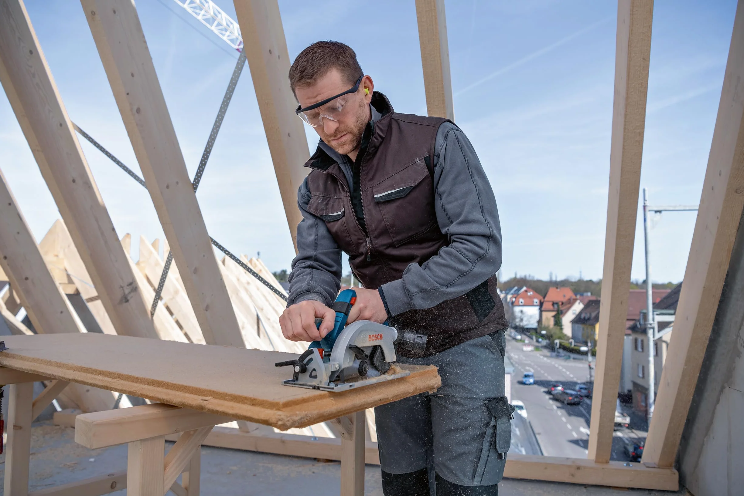 Bosch 1 x prowadnica równoległa do pilarek tarczowych GKS 18V-57-2 (do prostych cięć równoległych, profesjonalne akcesoria do piły tarczowej)