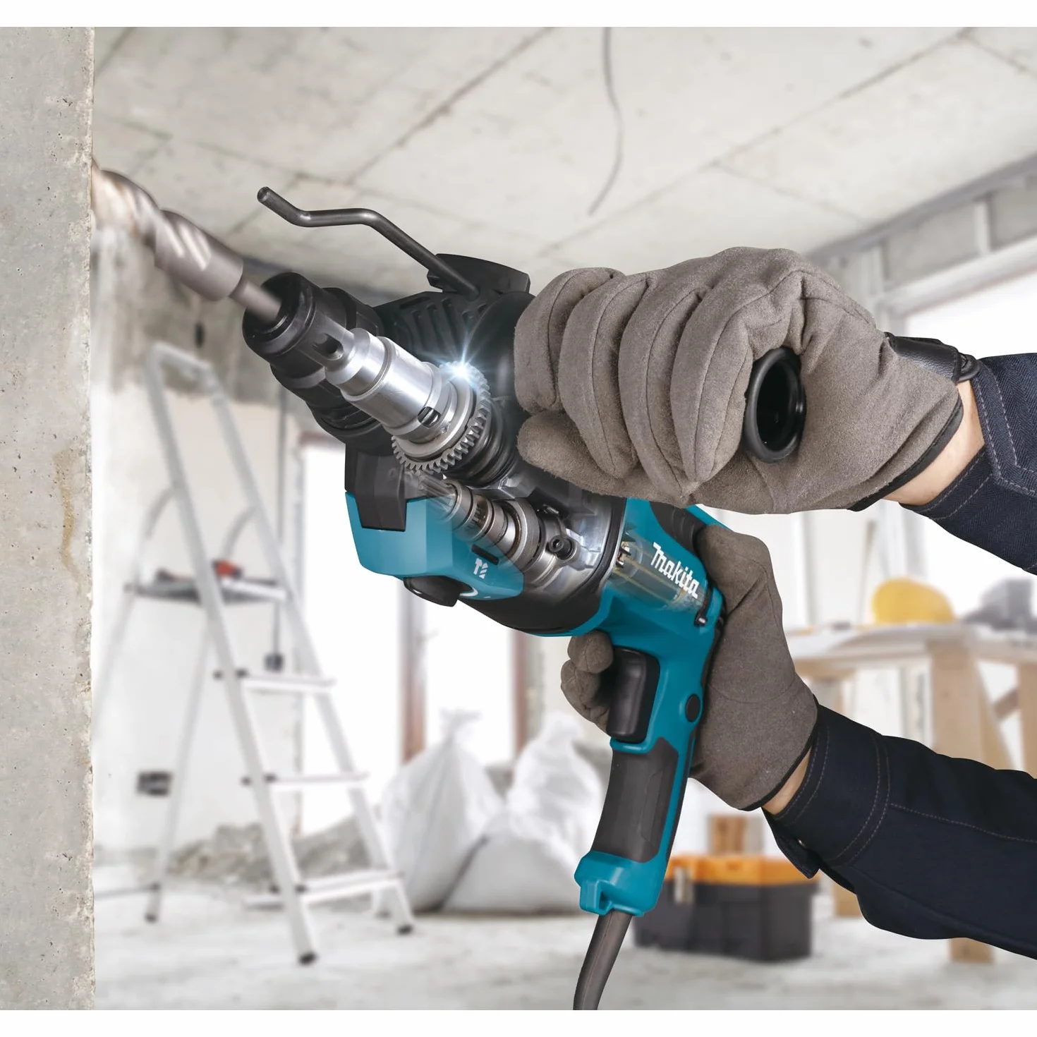 Makita HR2670 młot kombi SDS-Plus 26 mm