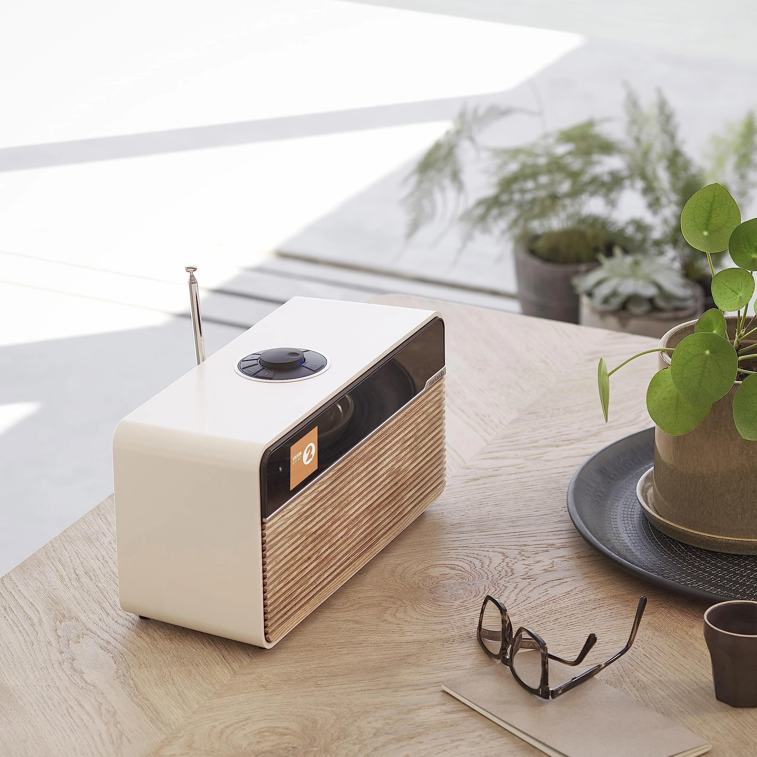 Radio DA/Dab z Wi-Fi i Bluetooth R2 MK4 Light Cream
