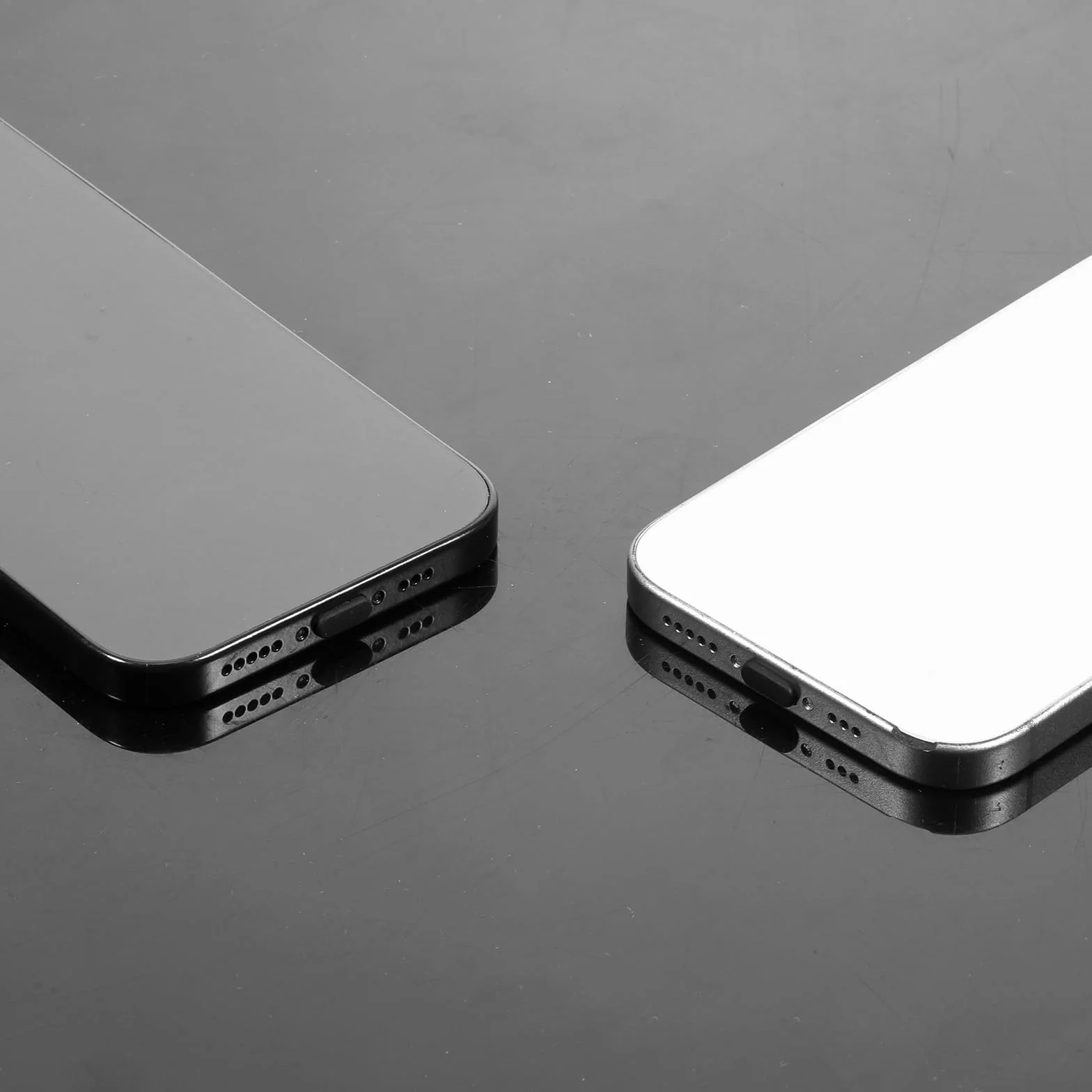 Wtyczka przeciwpyłowa USB C, zatyczki do telefonu, osłona portu ładowania ze szczotką