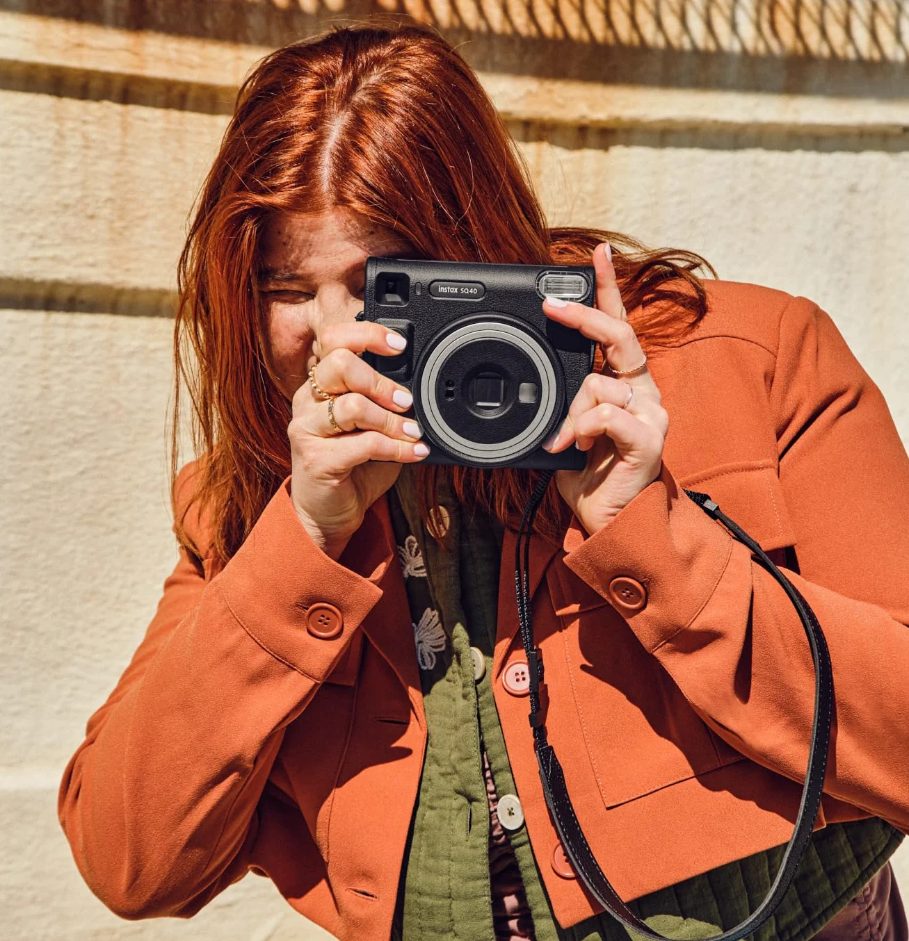 instax SQ40 aparat natychmiastowy, Black and silver
