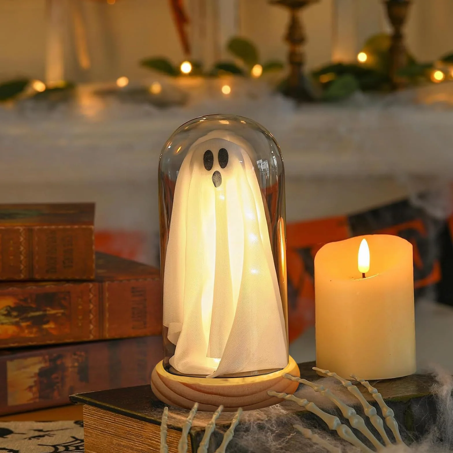 Joycabin Dekoracja na Halloween, świecący duch w szklanym dzwonku z drewnianą podstawą, lampka nocna na Halloween, dekoracja stołu, na imprezę
