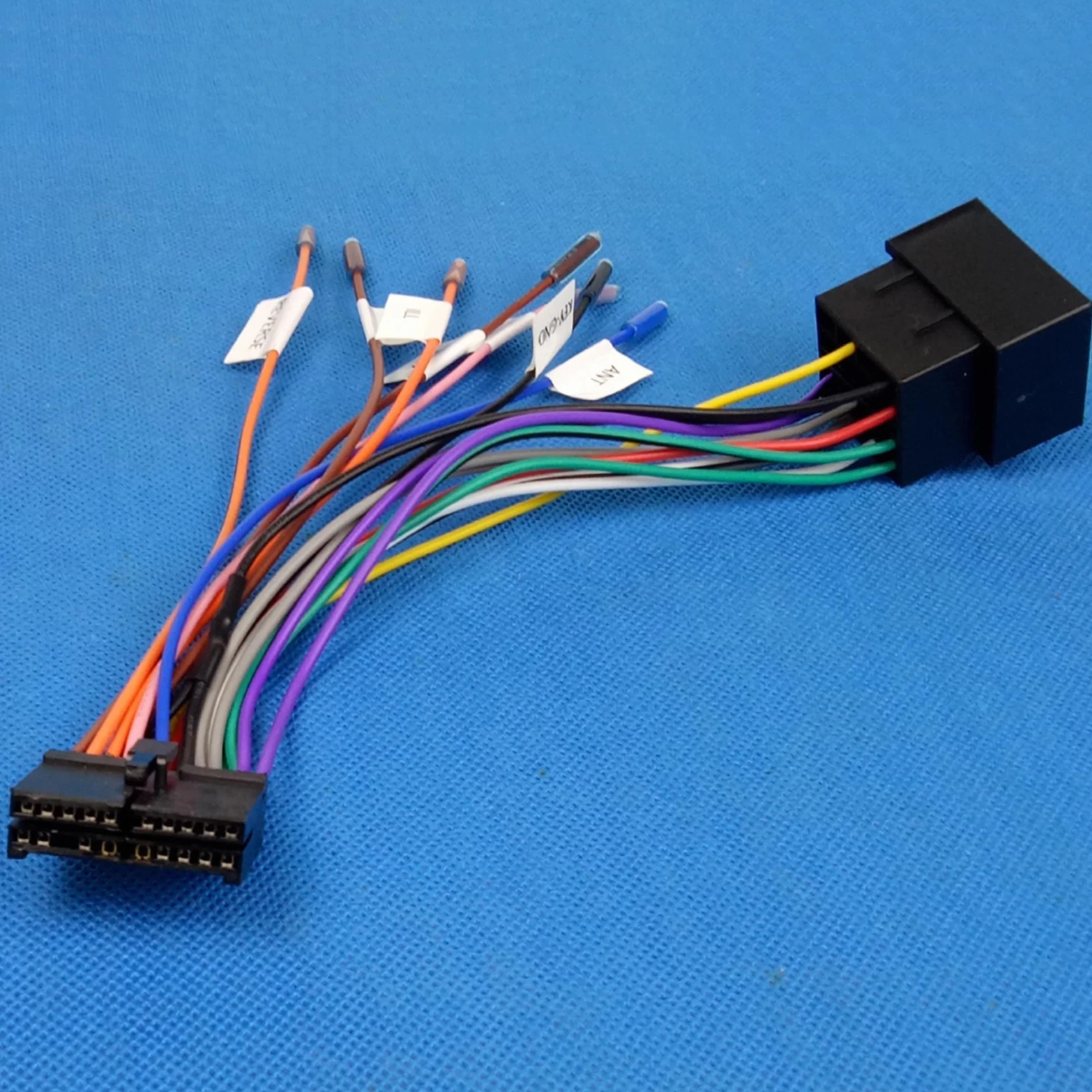 20-biegunowy kabel adaptera ISO do radia samochodowego, zamiennik do gniazda T dla VW