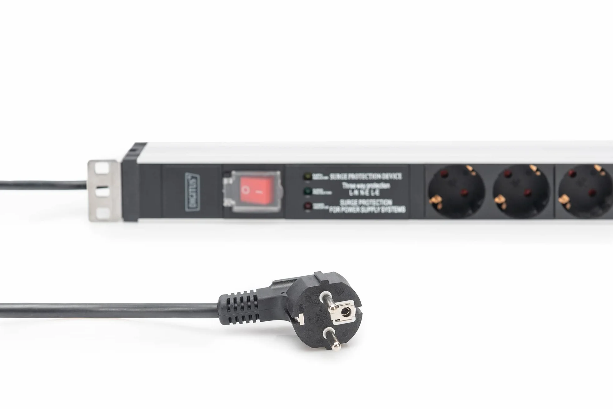 Listwa zasilająca DIGITUS 19" – 5 gniazd – 1U – z filtrem sieciowym, zabezpieczeniem przeciwprzepięciowym, wyłącznikiem – 230 V AC 50/60 Hz – 16 A – 3600 W – do szaf sieciowych i serwerowych 19”