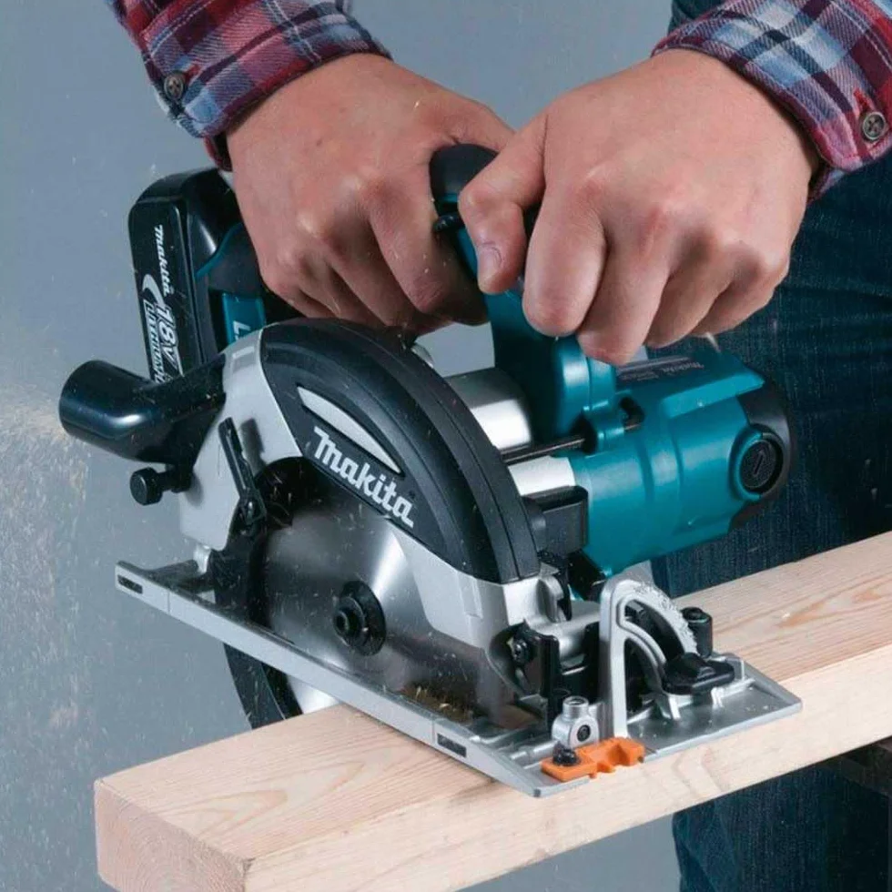 Piła Tarczowa Makita DHS630Z 18 V, Li-ion LXT, 165 mm, Brak Baterii w Zestawie