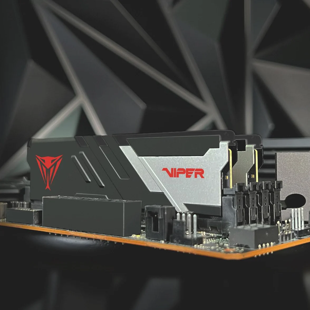 Patriot Viper Venom DDR5 16 GB (2 x 8 GB) 5600 MHz UDIMM zestaw pamięci do gier