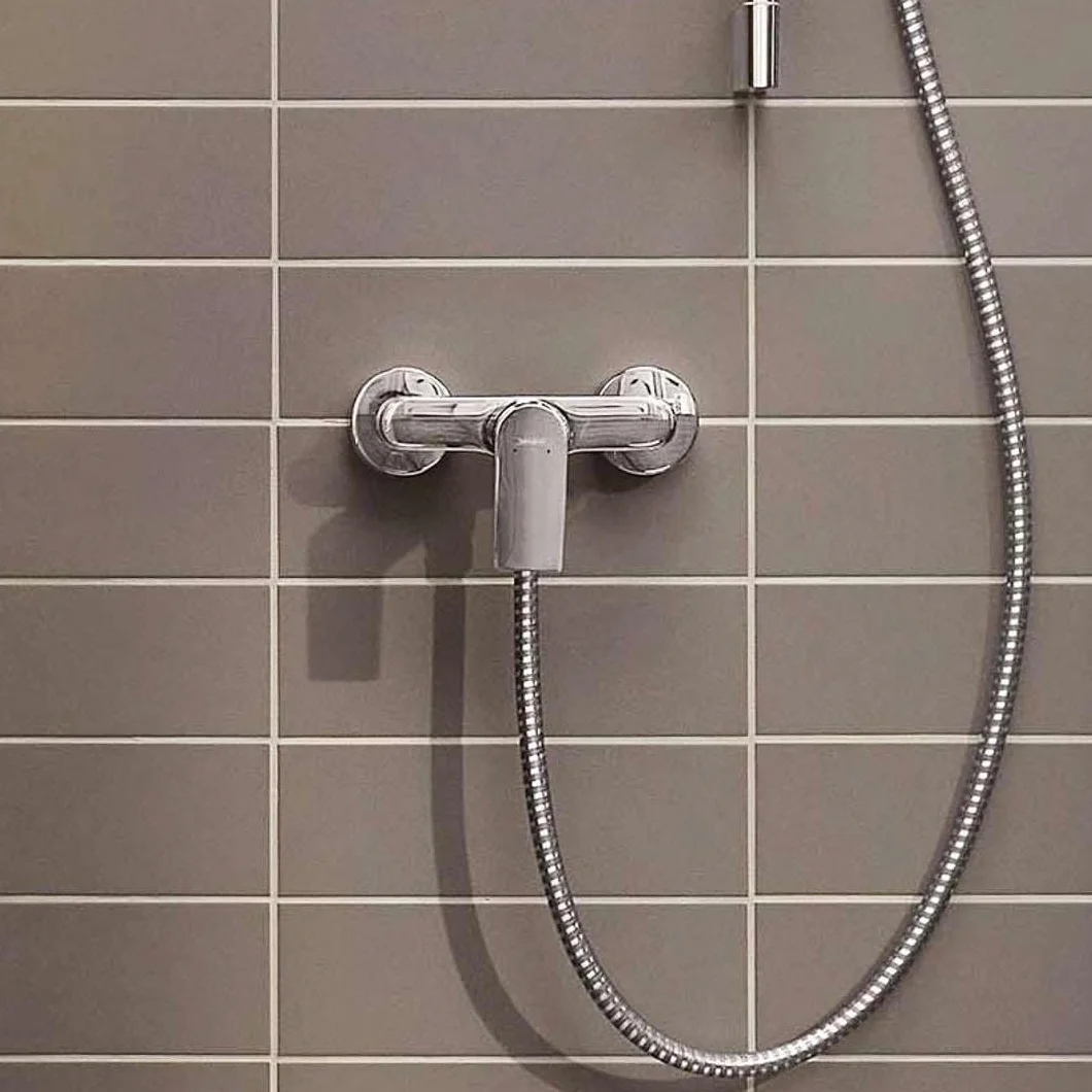 hansgrohe Bateria prysznicowa Rebris E, natynkowa bateria prysznicowa do 1 funkcji, chrom