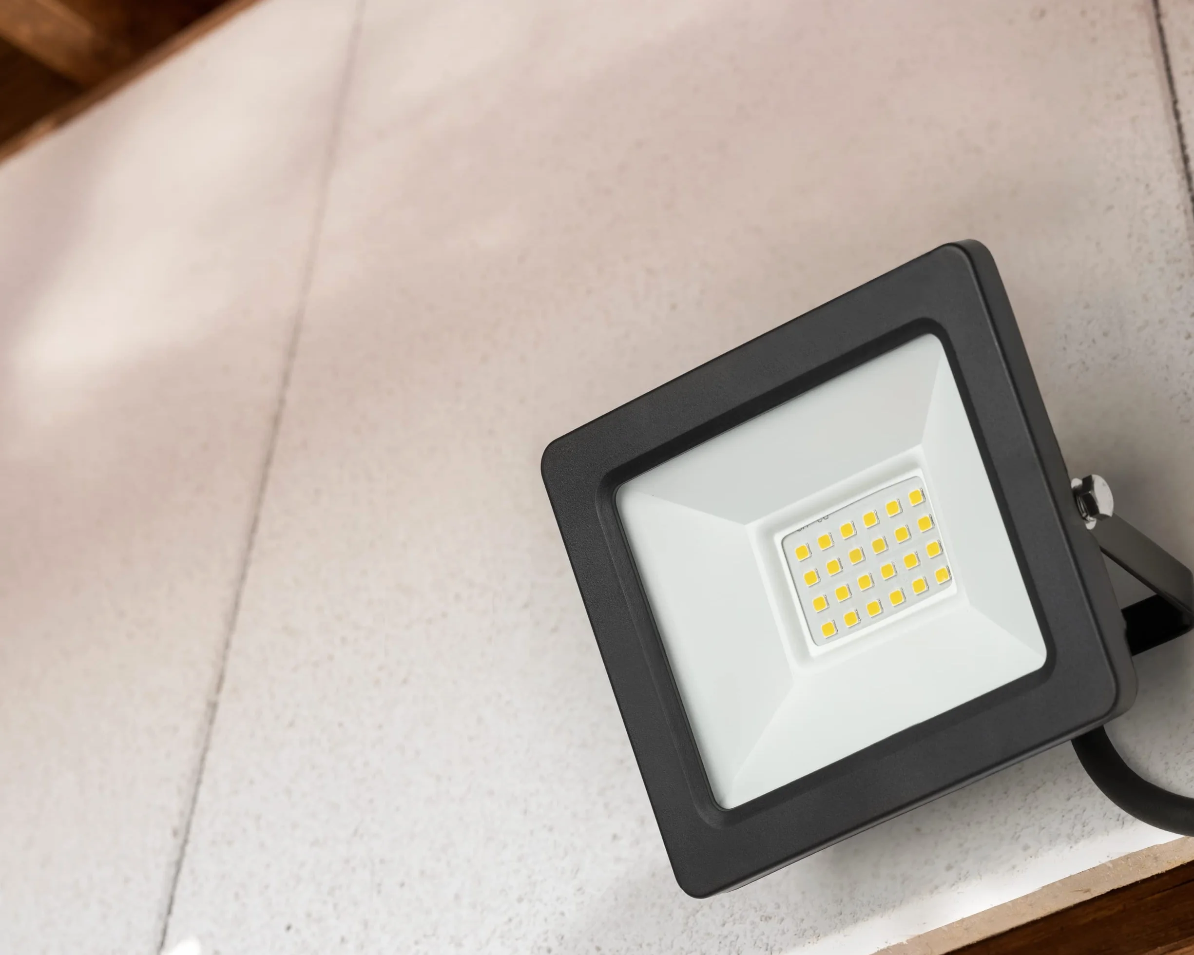 VIRONE ALLED Naświetlacz LED IP65 Aluminium (20W 1600lm)