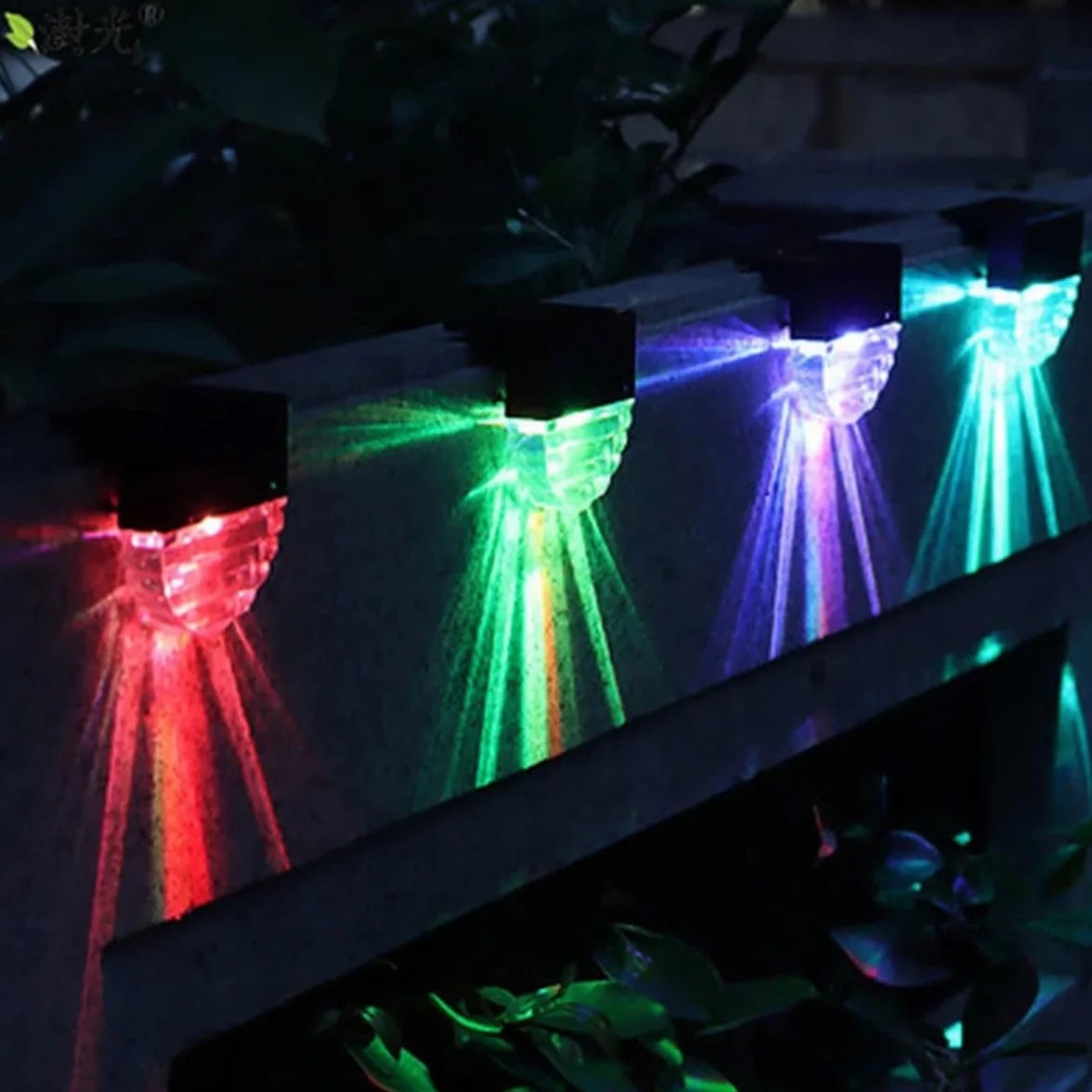 Lampy solarne do ogrodu, oświetlenie schodowe, schody, podwórze, ścieżki, dekoracyjne oświetlenie nocne na patio i do ogrodu, 4 szt