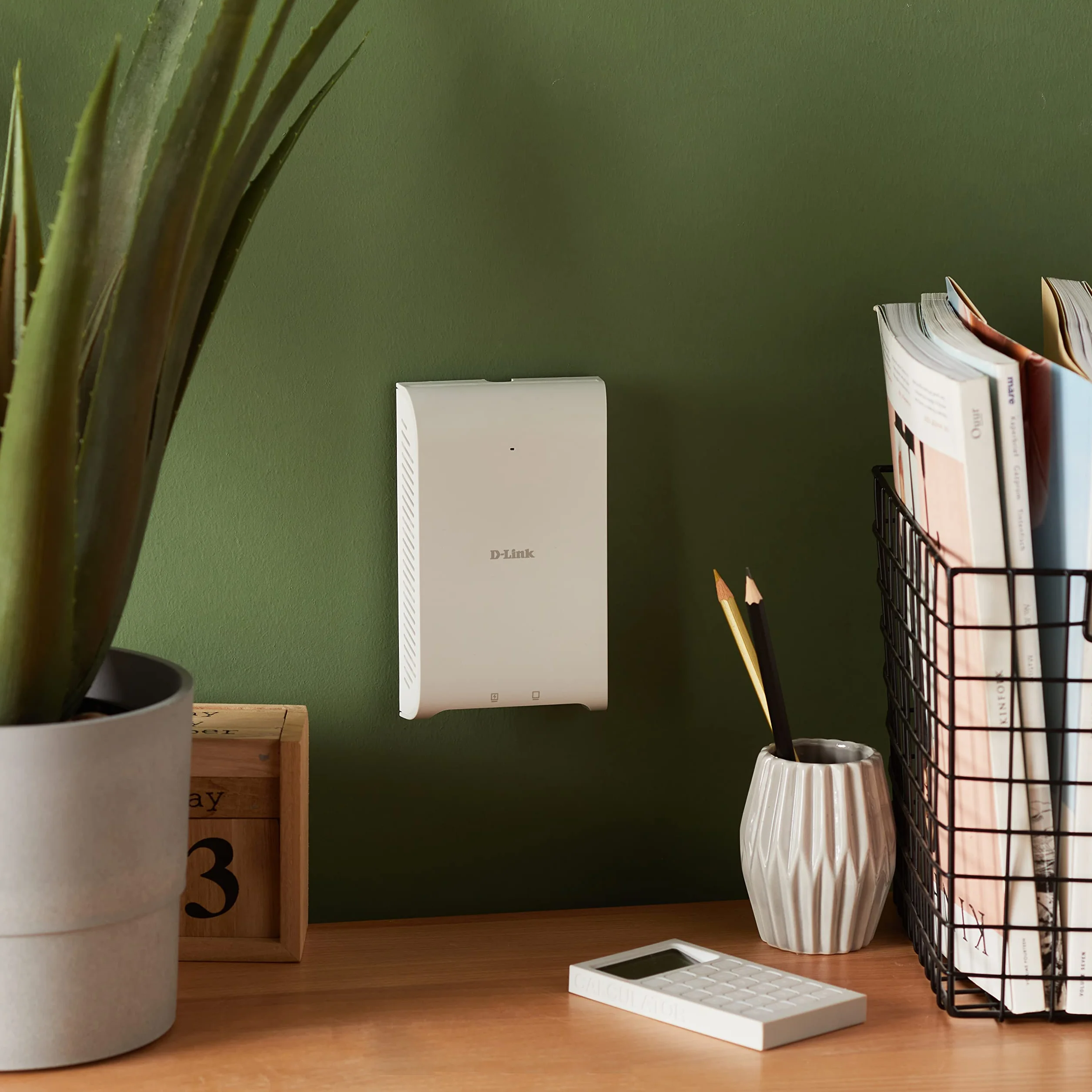 D-Link DAP-2622 Nuclias Connect AC1200 Wave 2 In-Wall PoE Access Point MU-MIMO Gigabit