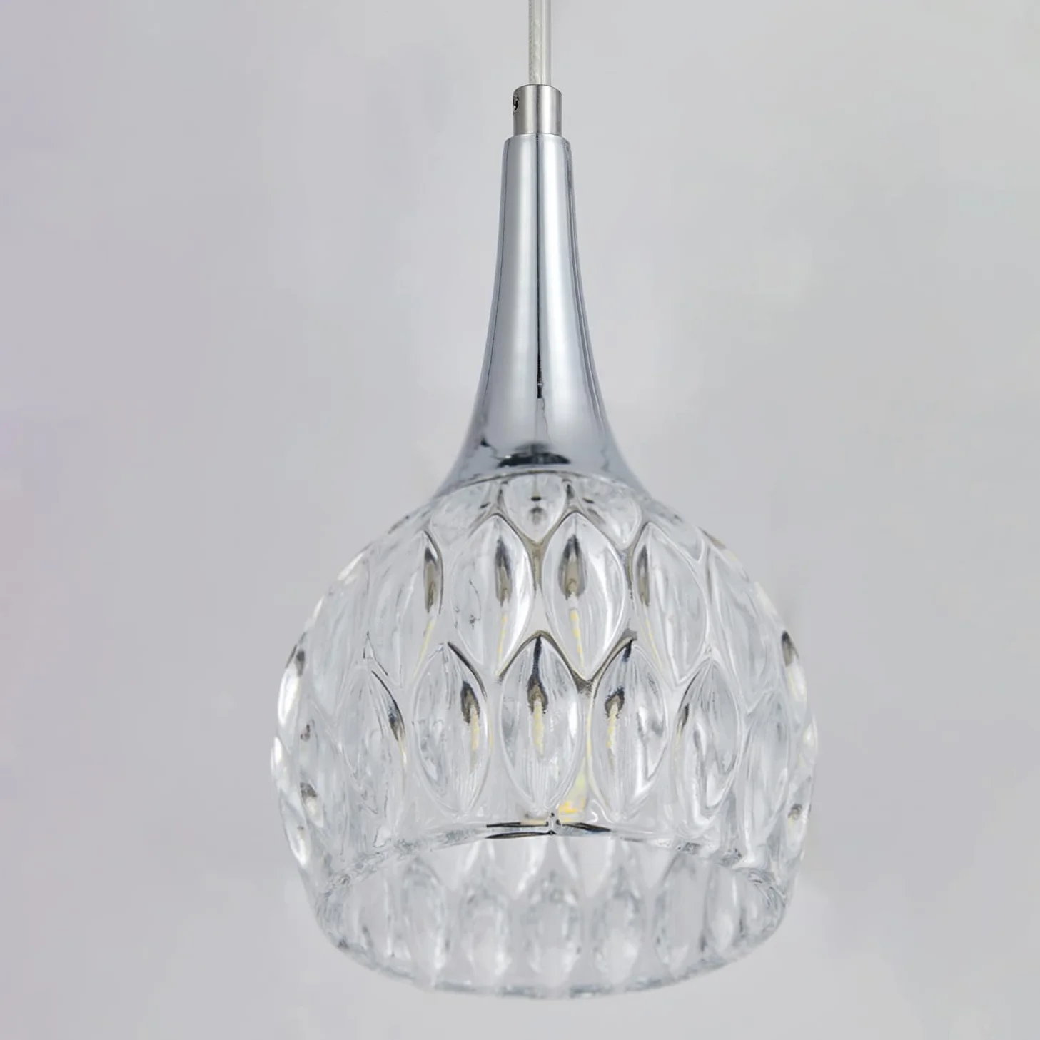 Nowoczesne 10-punktowe żyrandole spiralne Polerowane chromowane lampy wiszące Art Glass Shade Dome Długi żyrandol Oświetlenie do przedpokoju Klatka schodowa Oprawa sufitowa