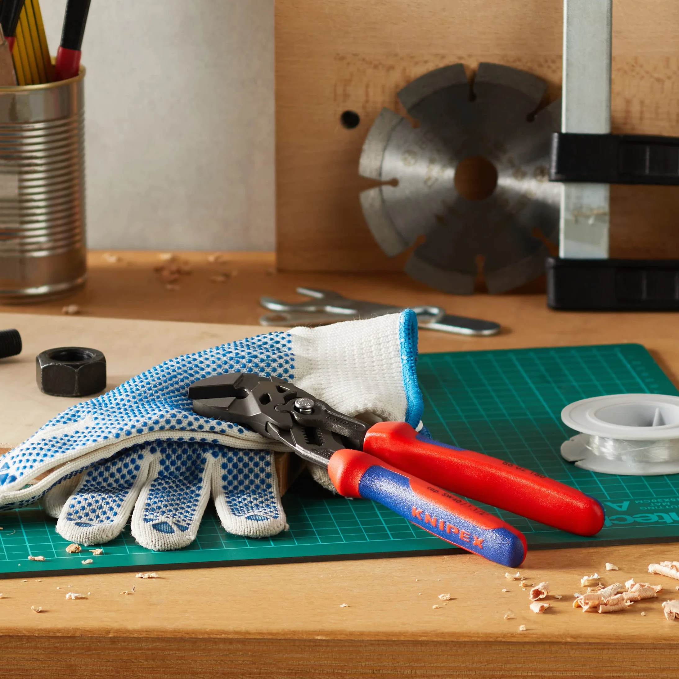 KNIPEX Szczypce-klucz szczypce i klucz w jednym narzędziu fosforanowana, szara z osłonkami wielokomponentowymi 180 mm, 86 02 180