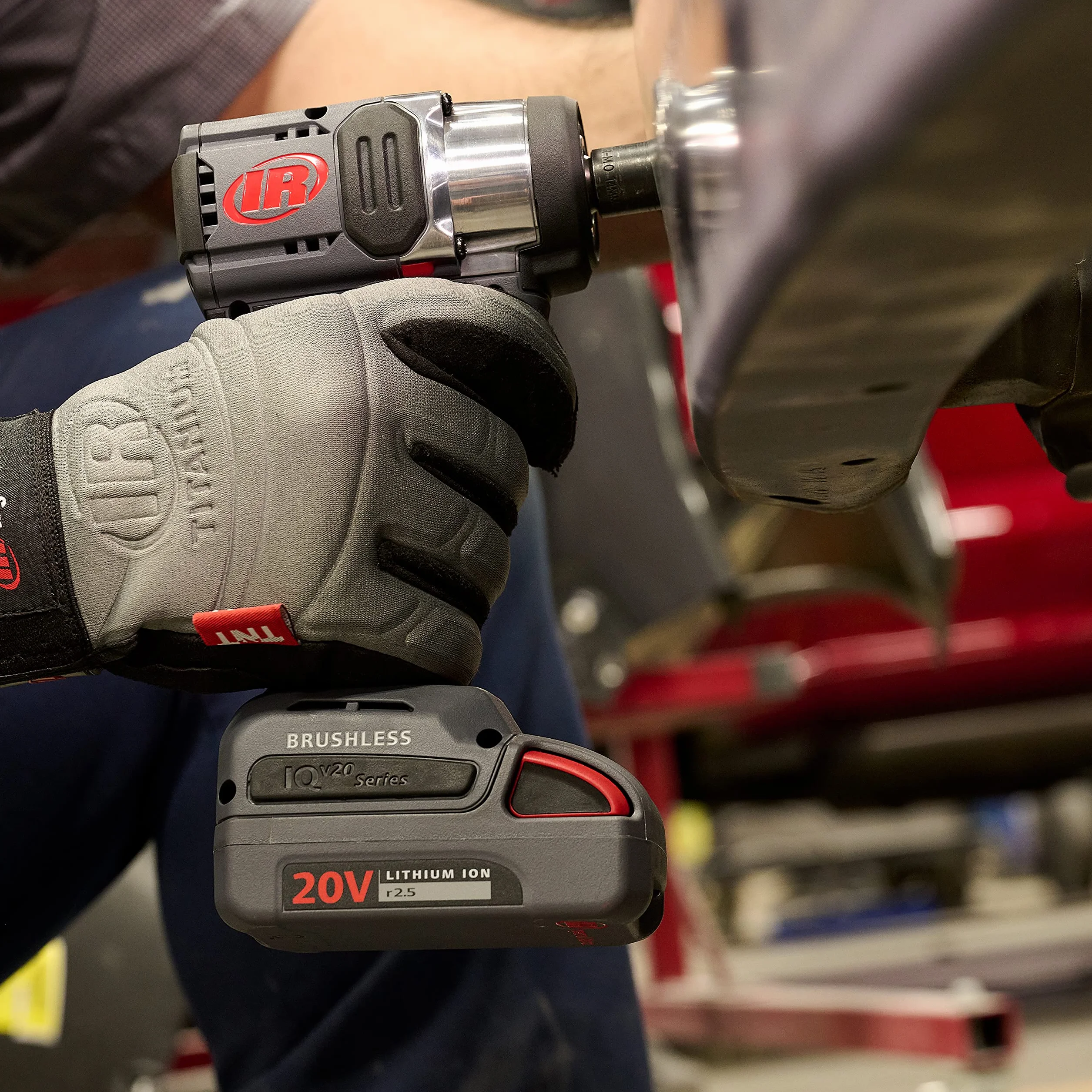 Ingersoll Rand Bezprzewodowa wkrętarka udarowa W3151-K22-EU, narzędzie akumulatorowe 1/2", 20 V, lekkie i kompaktowe narzędzie udarowe
