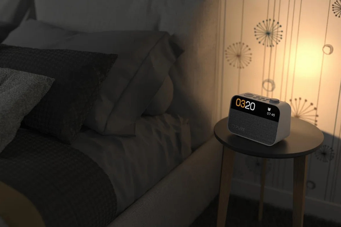 Pure Budzik nocny i biurowy (radio cyfrowe DAB+/FM, Bluetooth, urządzenie do hałasu, pomoc w zasypianiu, budzik, lampka nocna, ściemniany wyświetlacz), bawełna biała, normalny