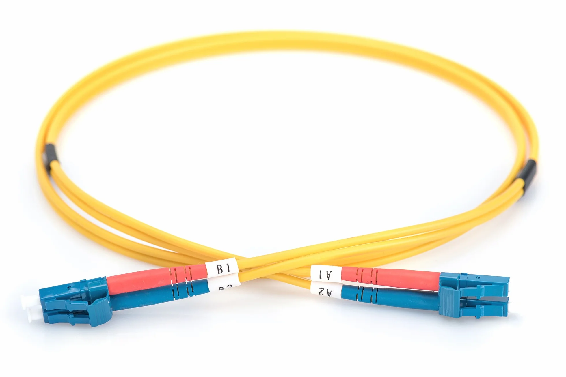 DIGITUS DK-2933-02 Kabel Światłowodowy OS2 2 m LC Dupleks 1/10 Gbit/s SM Jednomodowy 9/125 µ Żółty
