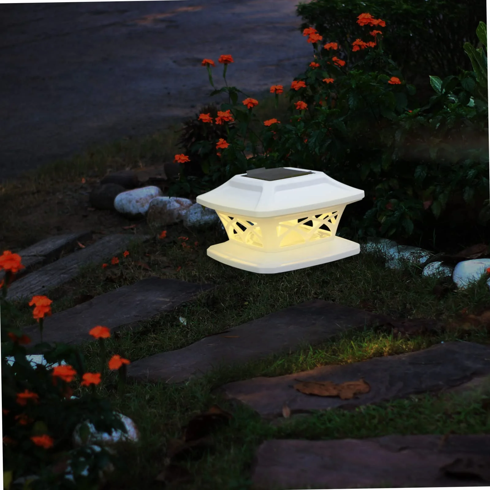 Lampa na słupku Lampa zasilana energią słoneczną Czapki na słupku Lampy na słupku Lampy solarne na słupku Lampy na zewnątrz na taras Lampy na płocie Lampy solarne na tarasie Lampy ogrodowe na płocie B