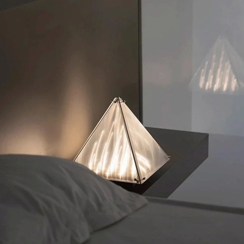 Lampa Stołowa Lampa biurkowa Minimalistyczny design Sypialnia Lampka nocna Salon Podłoga Romantyczna lampka na biurko | Elegant glass & steel desk lamp creates warm ambiance. Perfect for bedside, office, or study.