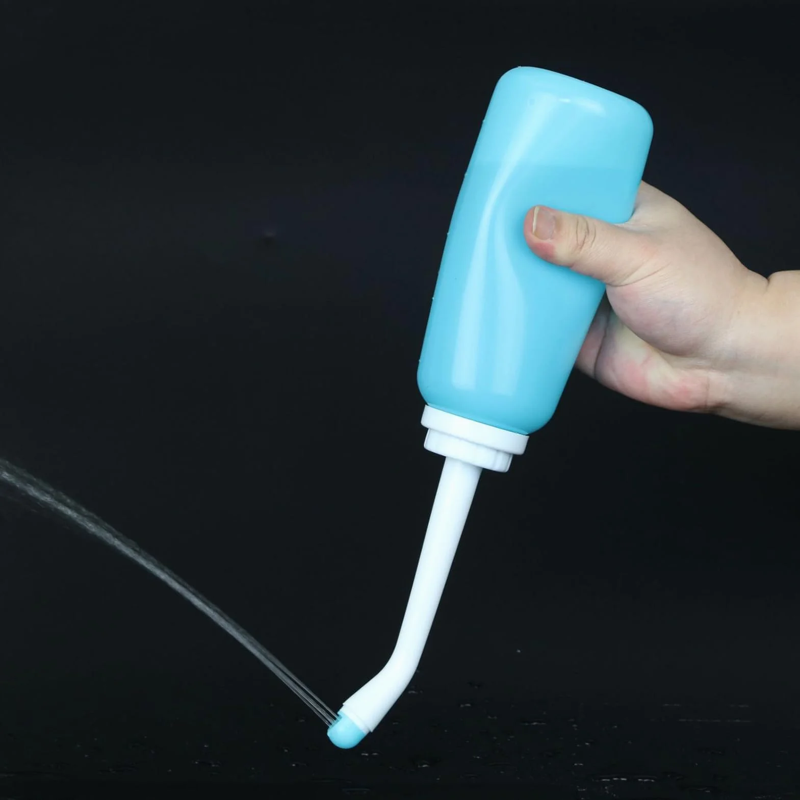 Przenośny bidet toaletowy, przenośny bidet, przenośny bidet, przenośny, odporny na wysokie temperatury, dla kobiet, spryskiwacz, do prywatnej pielęgnacji, 500 ml, niebieski