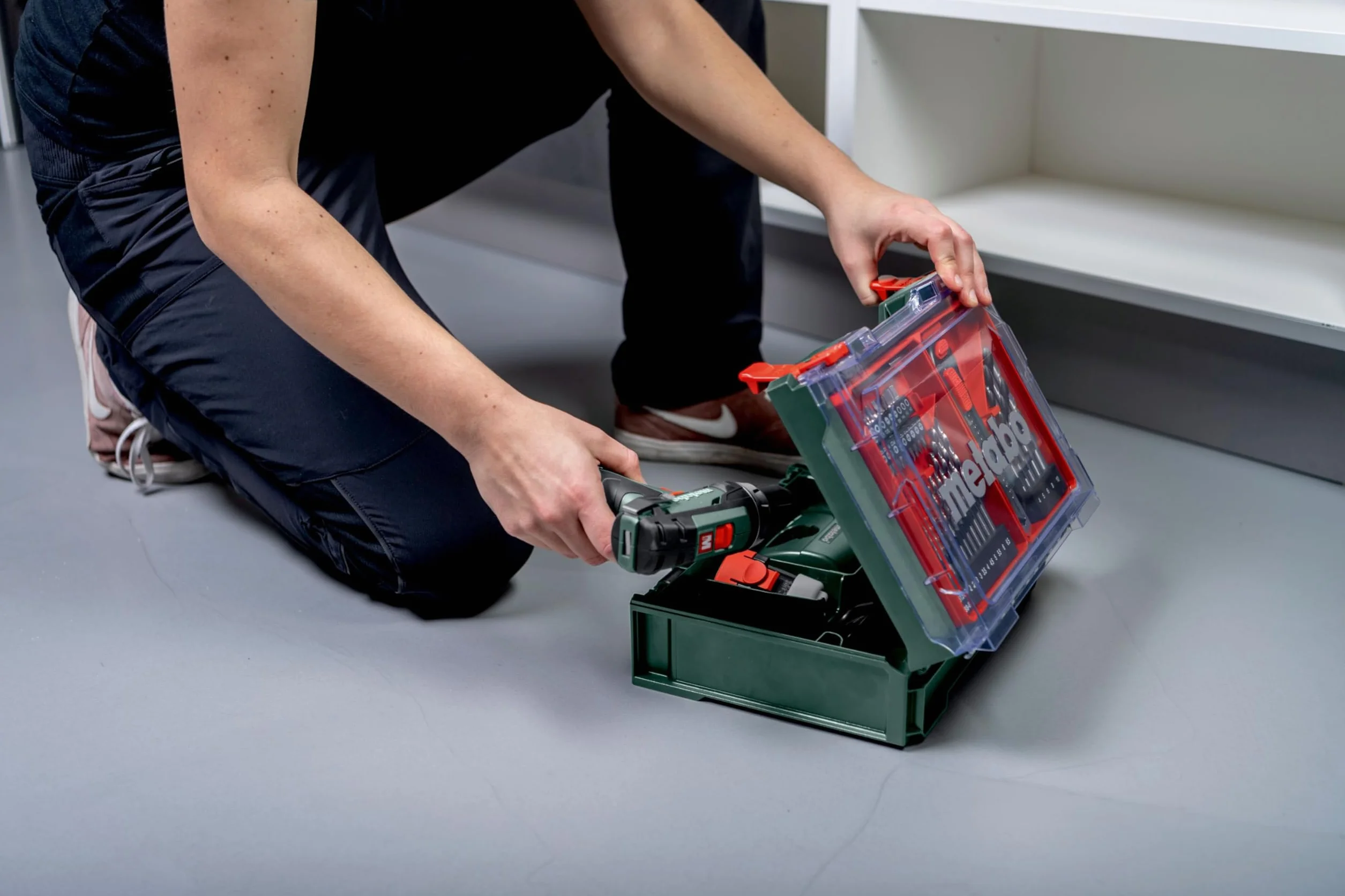 TALADROS - ATORNILLADORES DE BATERÍA - Con batería de 12 V Insertable PowerMaxx BS Basic Set