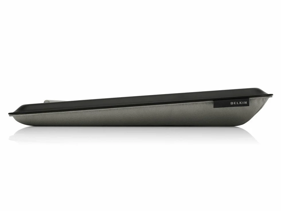 Belkin Podkładka pod Laptopa 18.4 cala Czarny Szary F8N143