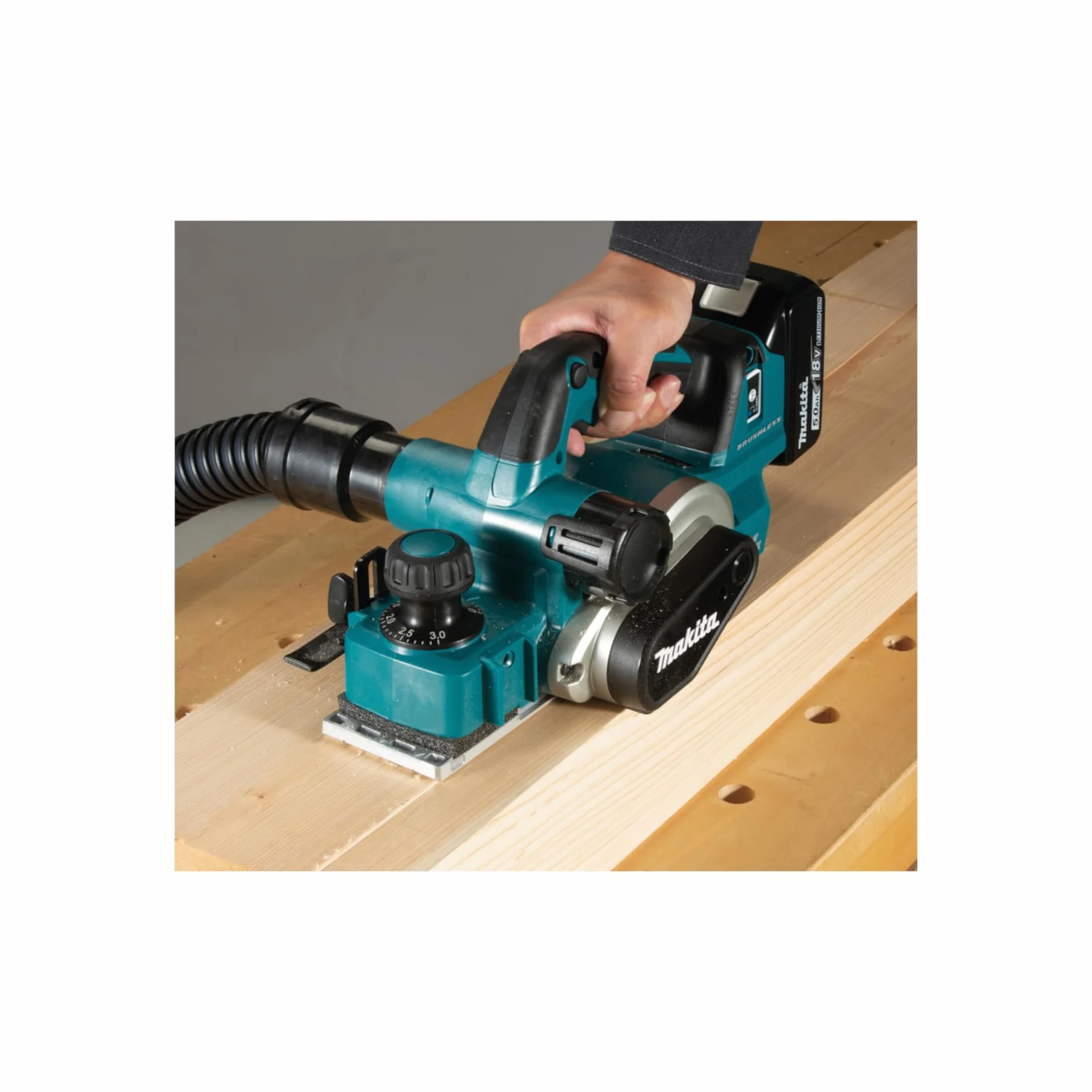 Makita DKP181Z Strug Akumulatorowy 82 mm 18 V, Bez Akumulatora, bez Ładowarki
