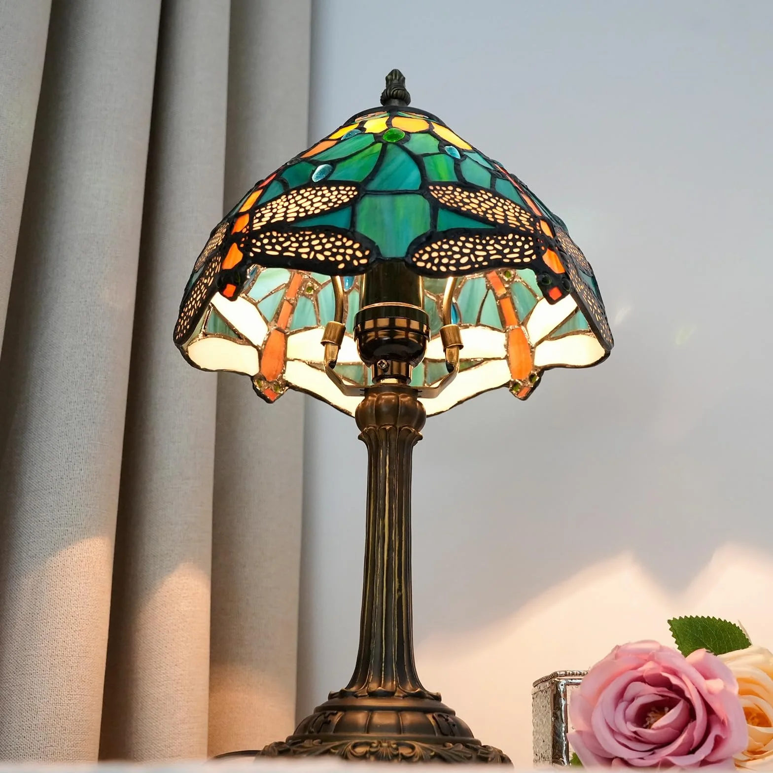 Tiffany lampa witrażowa ważka zielona sypialnia lampa stołowa lampka na biurko do czytania lampka na stolik nocny salon biuro akademik jadalnia dekoracja prezent 20 x 20 x 35 cm