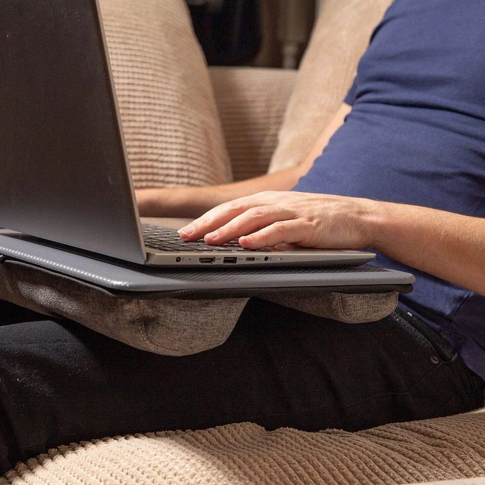InGenious Duży blat na biurko do kolan Stojak na komputer 17" Gniazdo na tablet i telefon z wbudowaną podkładką pod mysz