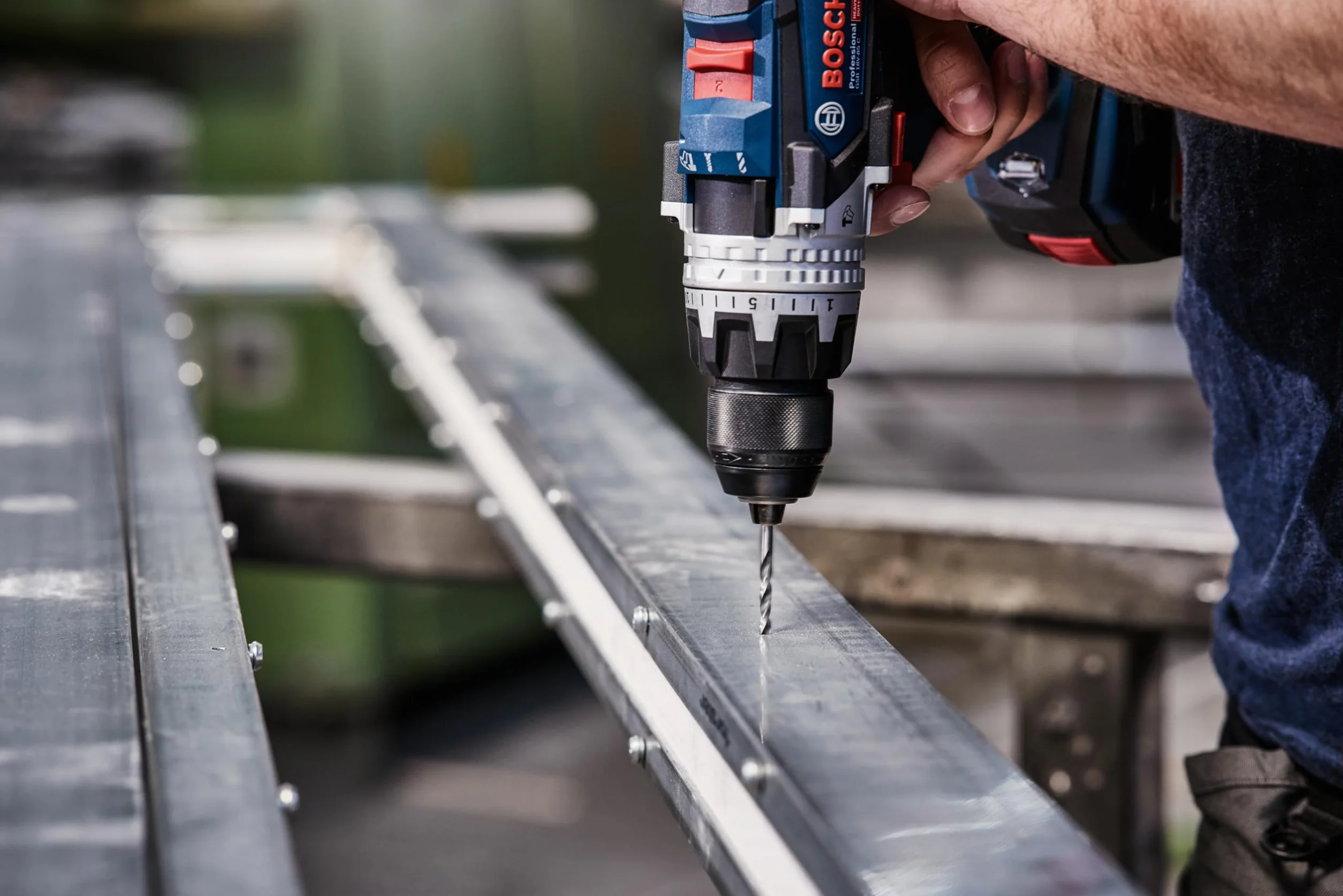 Bosch Professional 18-elem. zestaw wierteł krętych HSS PointTeQ (do Stal, Żeliwo, ToughBox, Ø 1-10 mm, Akcesoria Wiertarki/Wkrętarki)