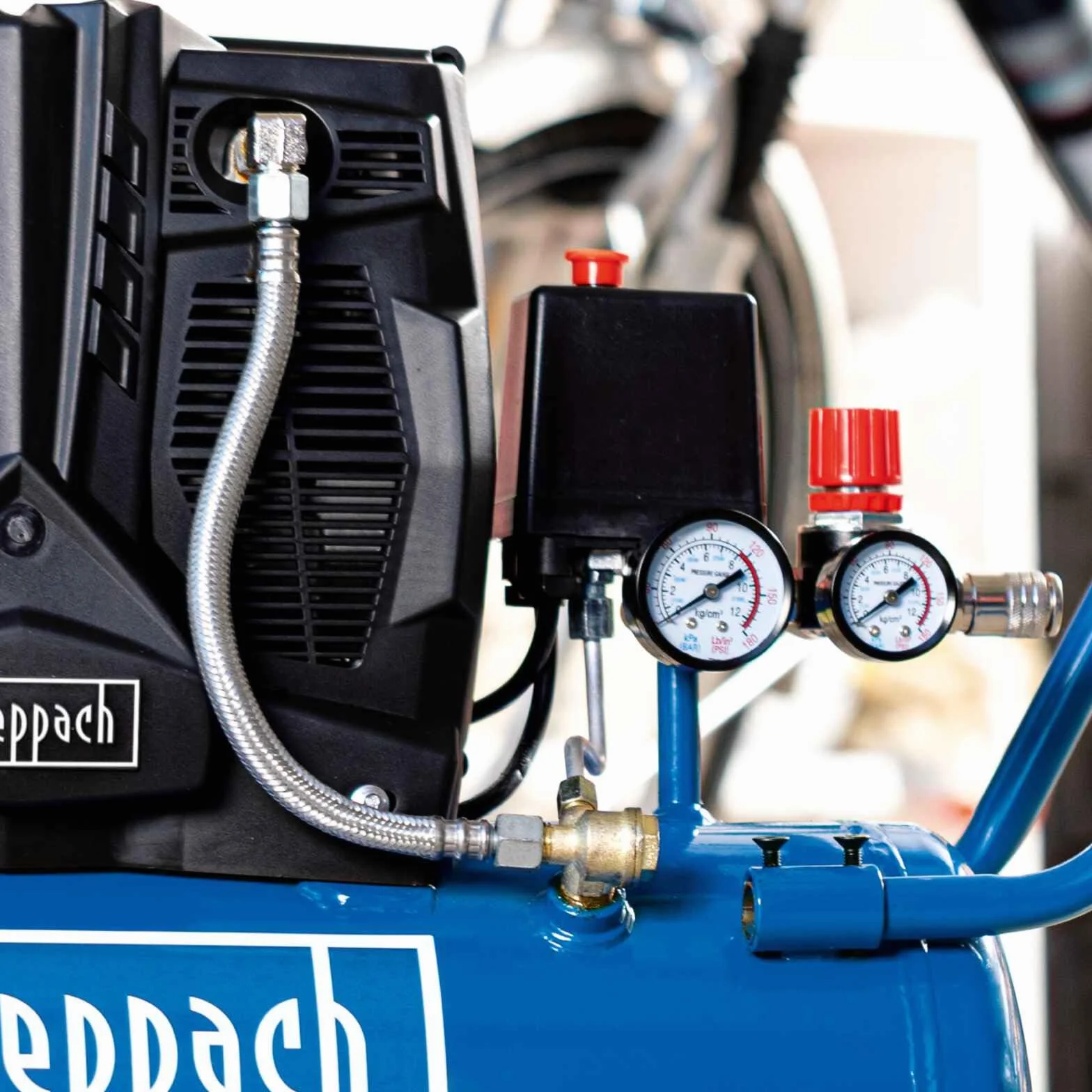 Scheppach Cicha sprężarka HC25si 230V 50Hz 1100W - 24L - 8 bar marka