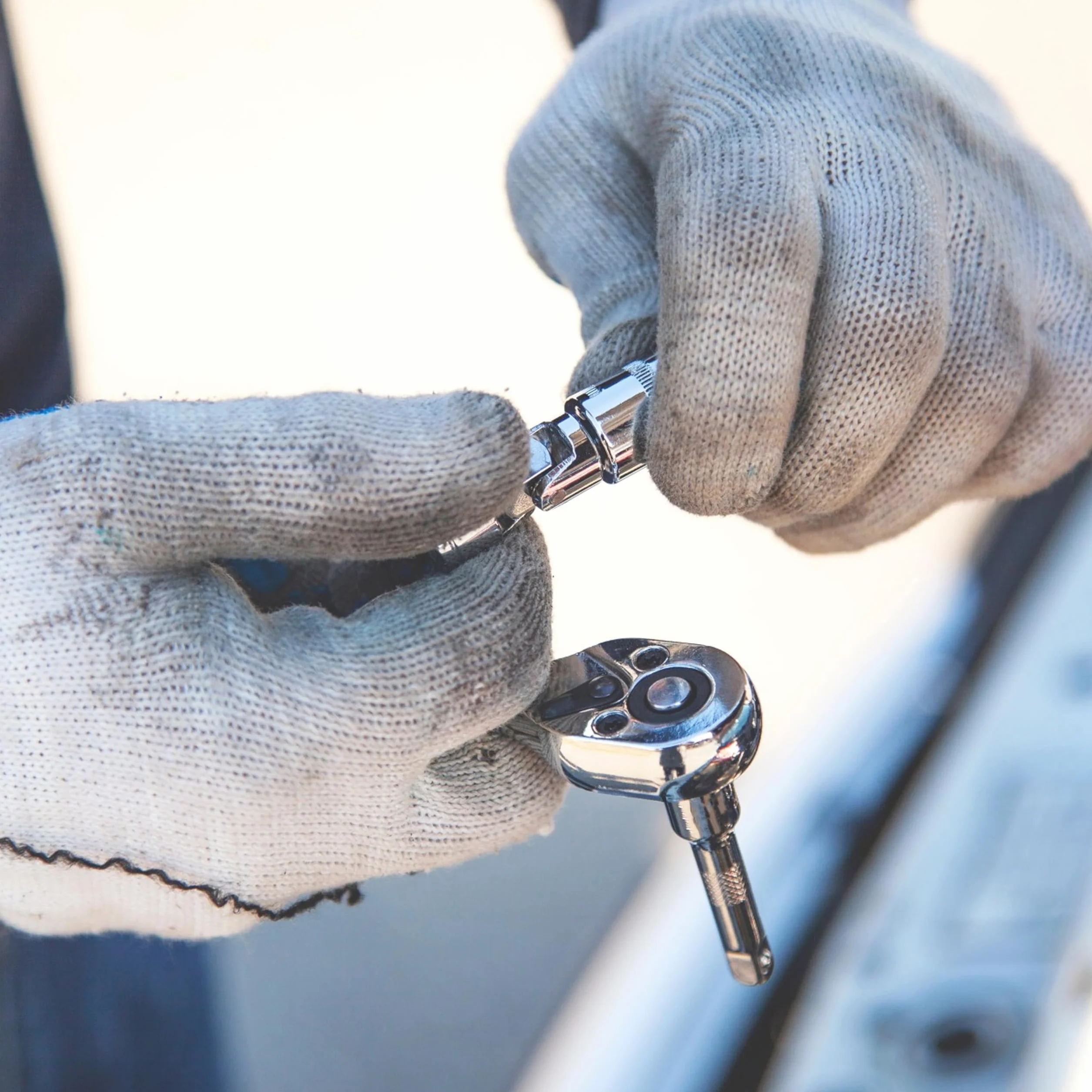 Retoo Zestaw kluczy nasadowych, narzędzia mechaniczne, nakrętki, różne rozmiary kluczy nasadowych z grzechotką, w skrzynce, zestaw bitów do naprawy w domu i DIY, uniwersalny, 46 elementów, niebieski