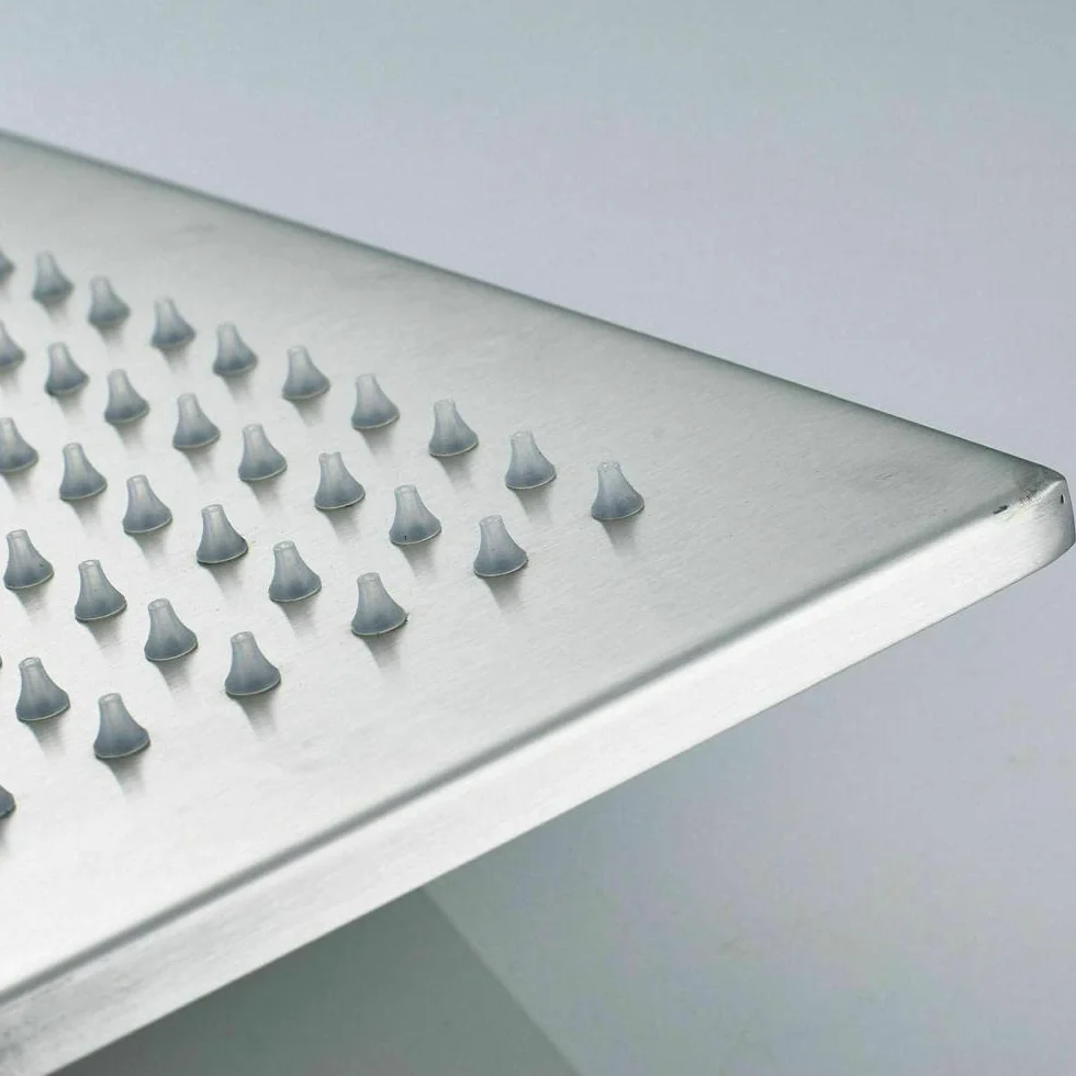 Zestaw prysznicowy ze szczotkowanego niklu z deszczownicą LED, zestaw 20 cm (10 cali)