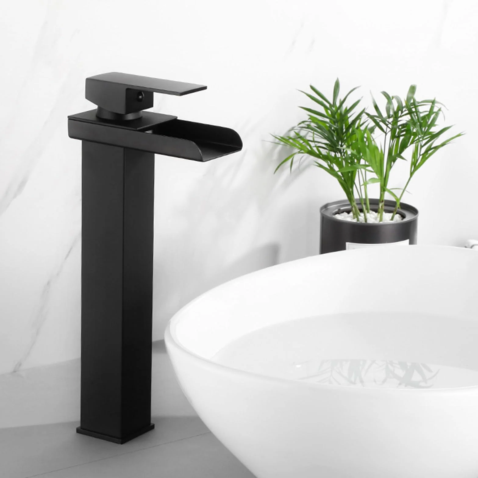 Wysoki łuk czarny bateria łazienkowa szeroka wylewka kaskadowa bateria wysoka G1 2 baterie umywalkowe stylowe wykończenie nowoczesny design dla eleganckiej umywalki
