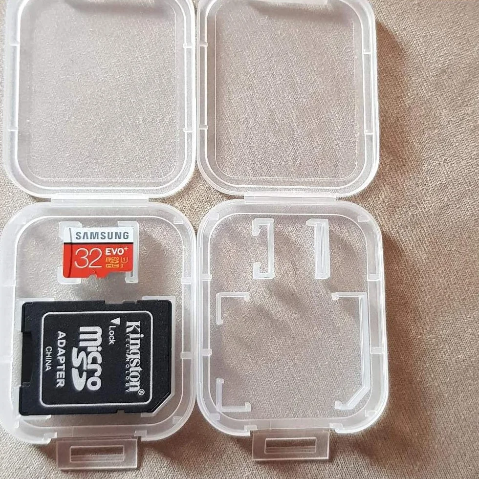 Etui na karty pamięci 20 szt. na karty SD TF SIM