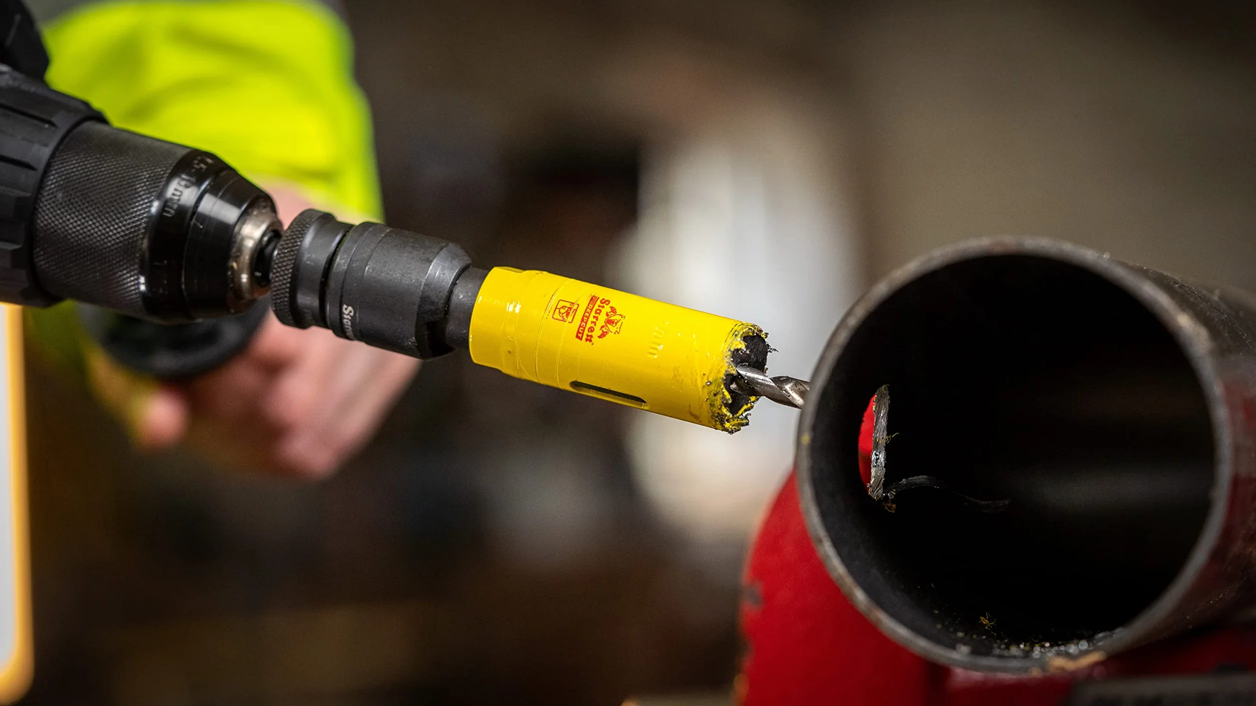 Starrett DCH0514 otwornica do głębokiego cięcia – bimetal o wysokiej wydajności z dodatkowymi zębami kobaltowo-HSS, do metali, drewna, żeliwa, tworzyw sztucznych z włókna szklanego, 133 mm