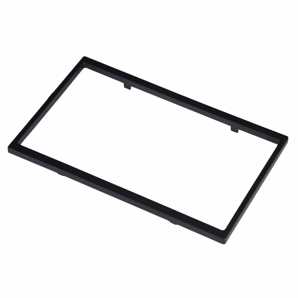 Ramka wykończeniowa do radia samochodowego 2 DIN MP5 115 x 118 mm