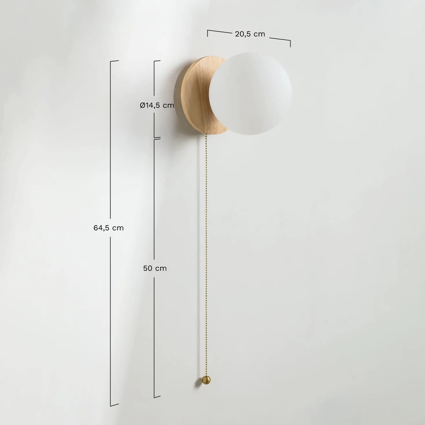 SKLUM Lampa ścienna z drewna dębowego ze szklaną kulą Kamp