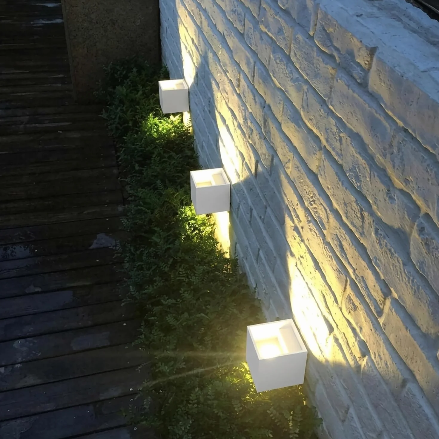 Kinkiety Zewnętrzne LED 12W, IP65 Wodoodporne Lampa ścienna, Canmeijia, Regulowana Aluminiowa Biały Lampa ścienna, 3000k Ciepłe światło Do Ogrodu, łazienki, Sypialni, Salonu (2 Paczki)