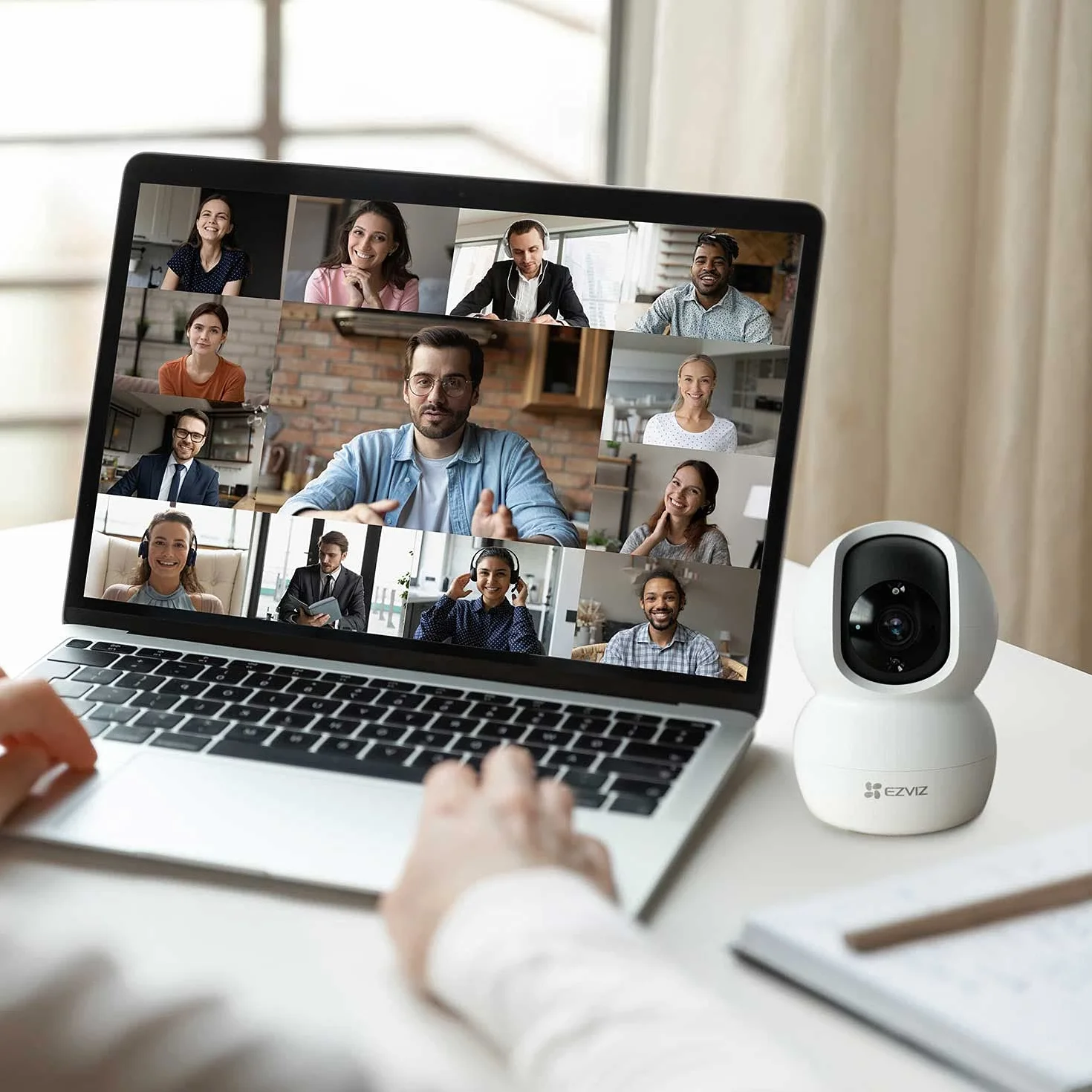 EZVIZ TY2 Wewnętrzna Kamera WiFi 360° 1080P Widzenie Nocne Wykrywanie Ruchu Dwukierunkowy Dźwięk