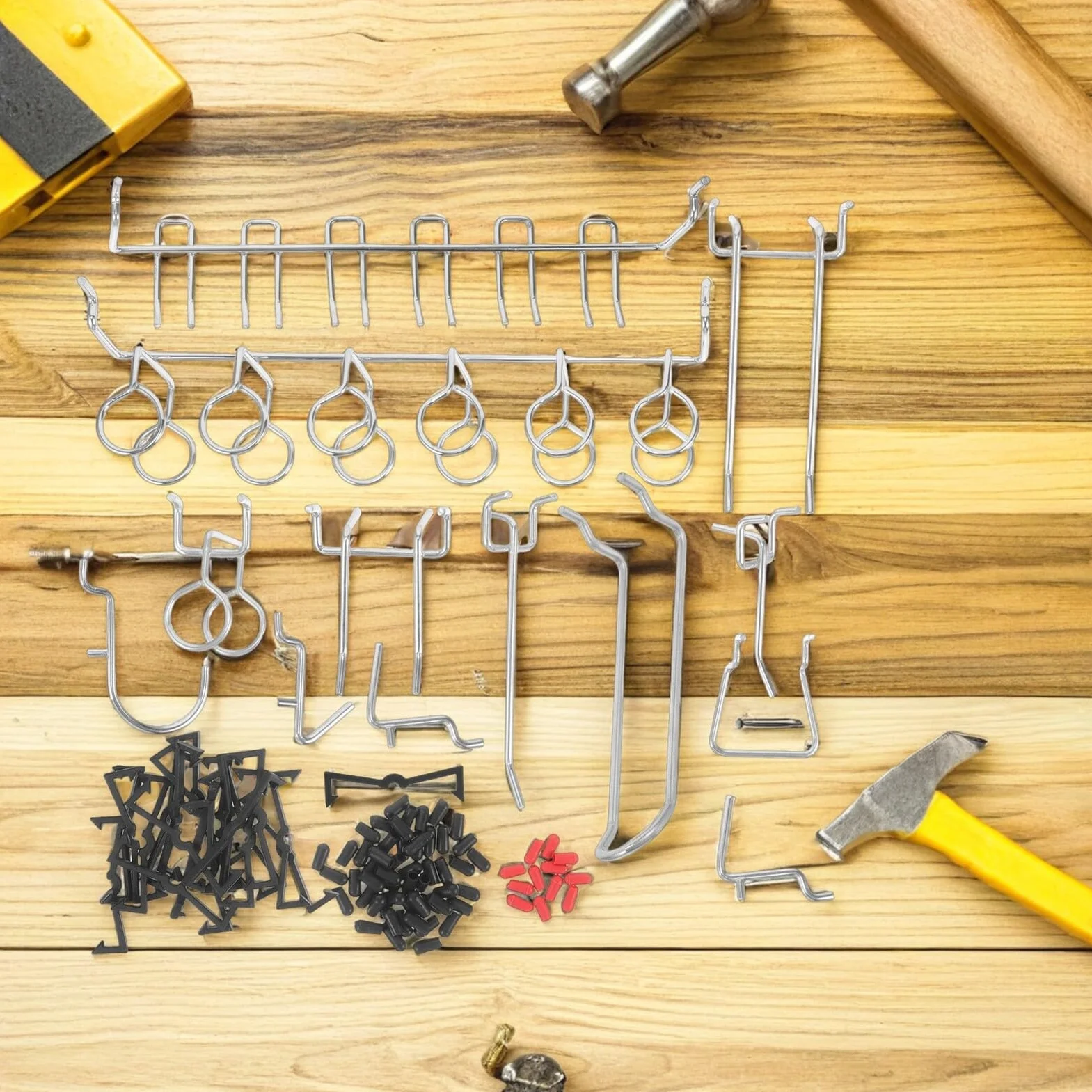2 Zestawy Metalowe Do Pegboard z Antypoślizgowymi Osłonami Stóp Sztuk Wytrzymałe Uchwyty Do Organizacji Półkach Sklepowych i Warsztatowych Uniwersalne Akcesoria Kuchni i Garażu