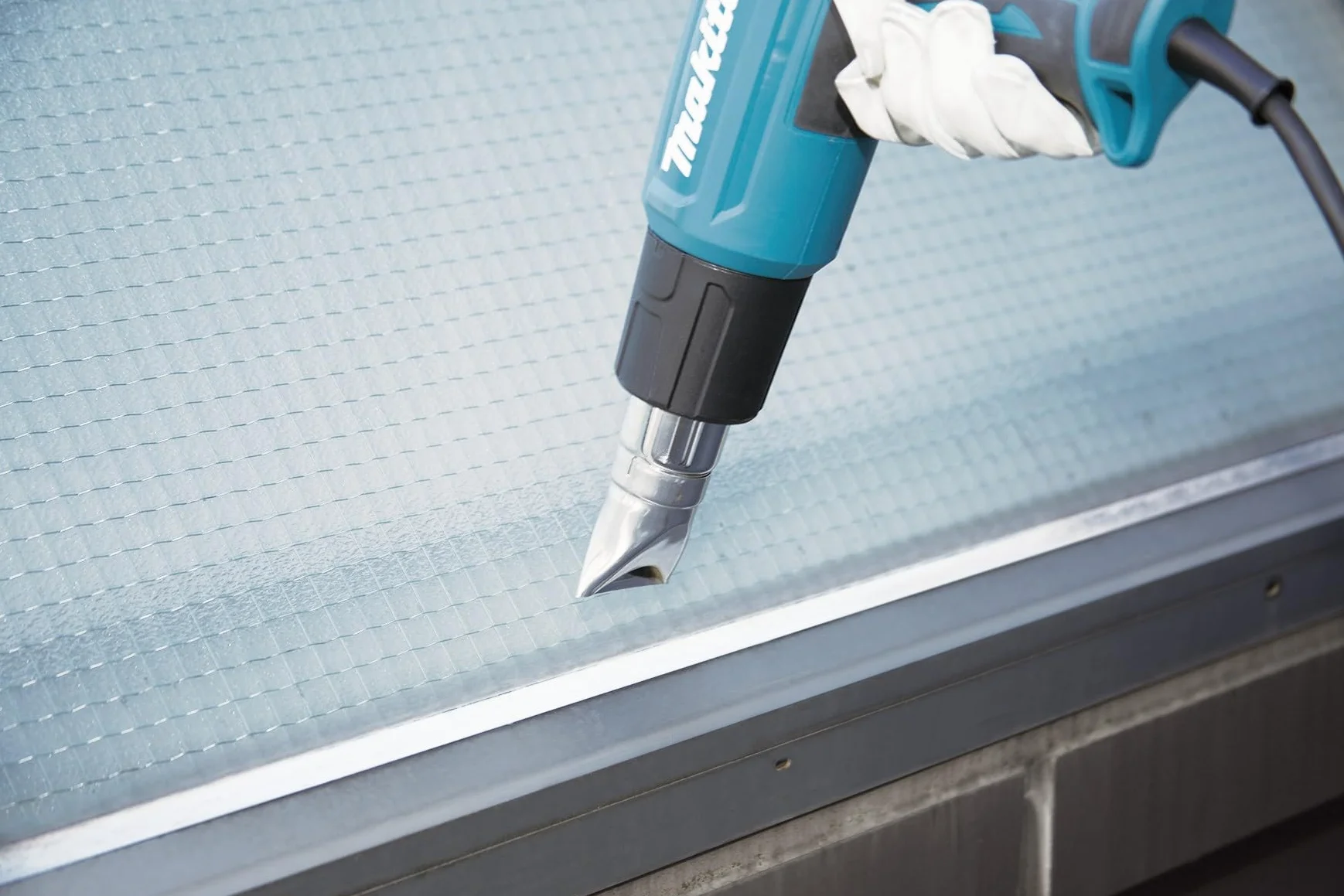Makita HG6031VK Dmuchawa na Gorące Powietrze Zestaw 1800 w