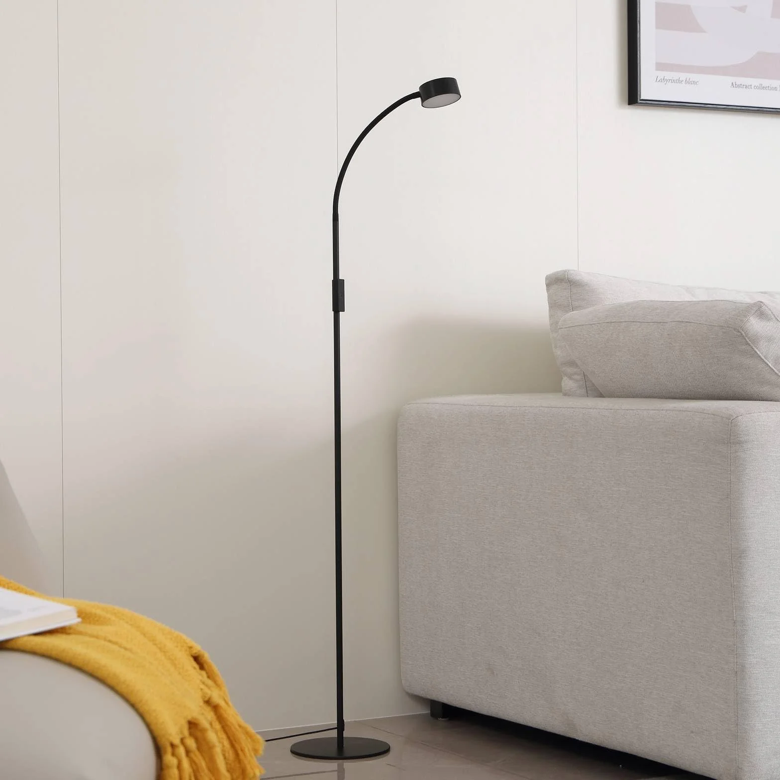 Lindby lampa podłogowa LED 'Maori' z możliwością ściemniania, styl nowoczesny, m. in. do biura, kolor czarny, metal