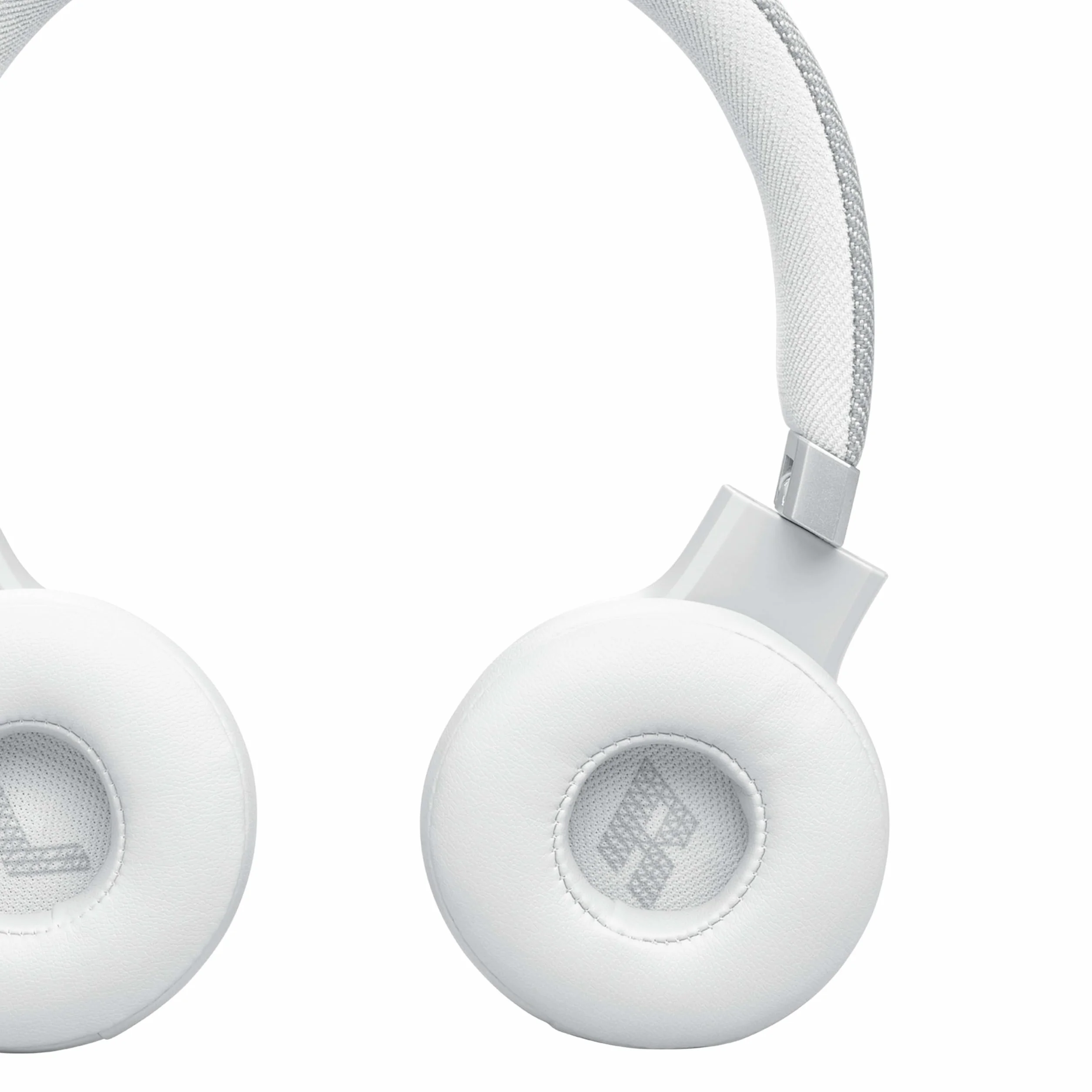 JBL Live 670 NC Bezprzewodowe Słuchawki Nauszne, Bluetooth 5.3, Mikrofon, 65h Baterii, Białe